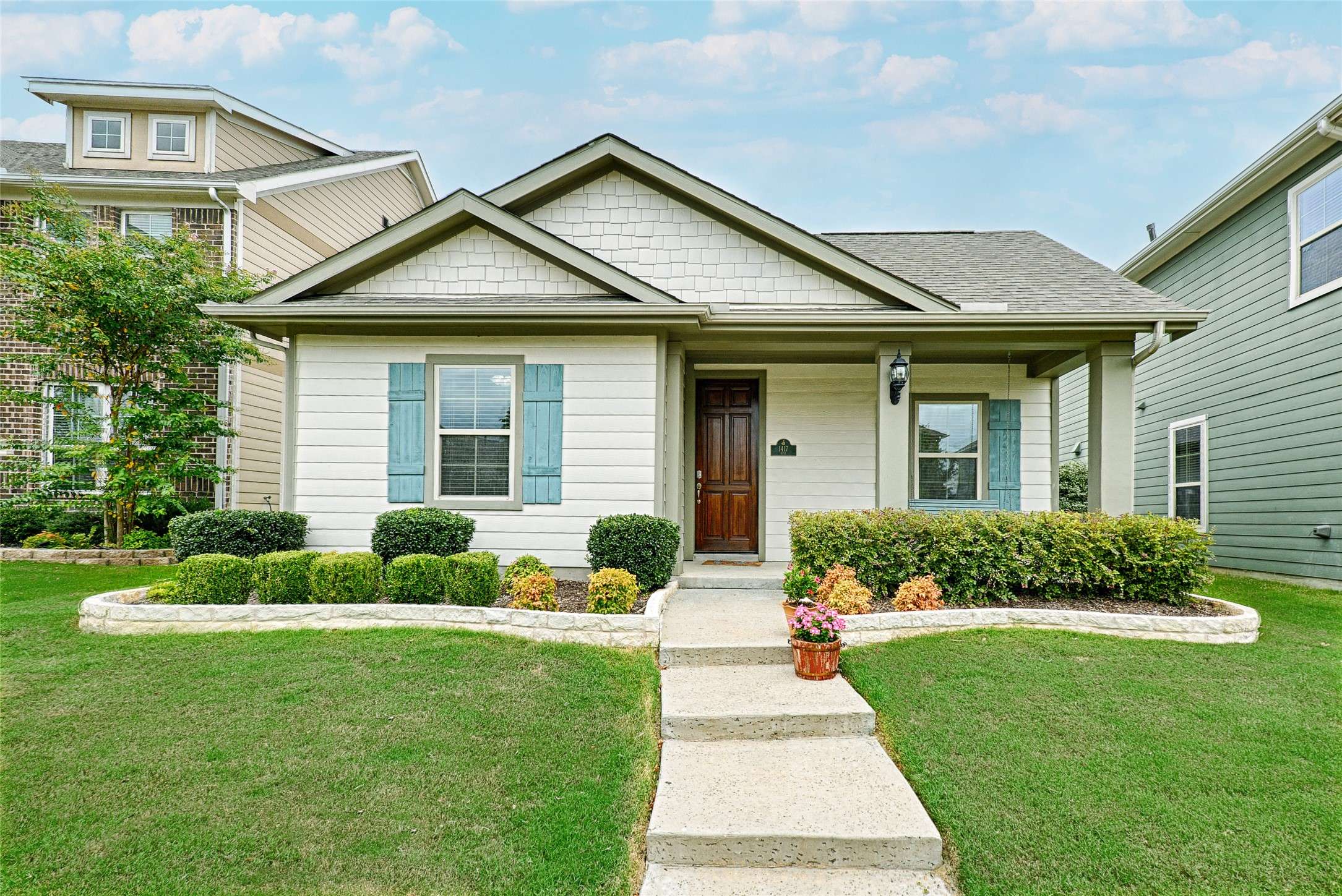 Aubrey, TX 76227,1417 Bull ST