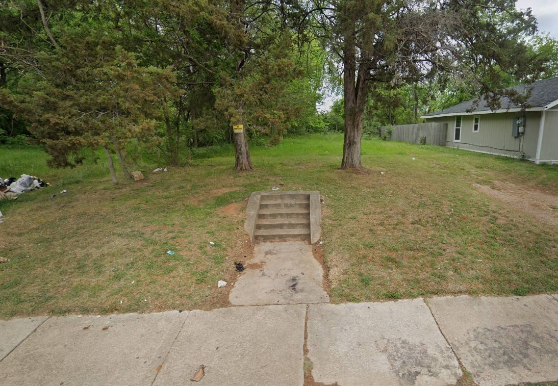 Dallas, TX 75210,3615 Cauthorn DR