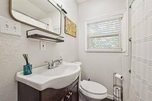 Forney, TX 75126,402 E Buffalo ST