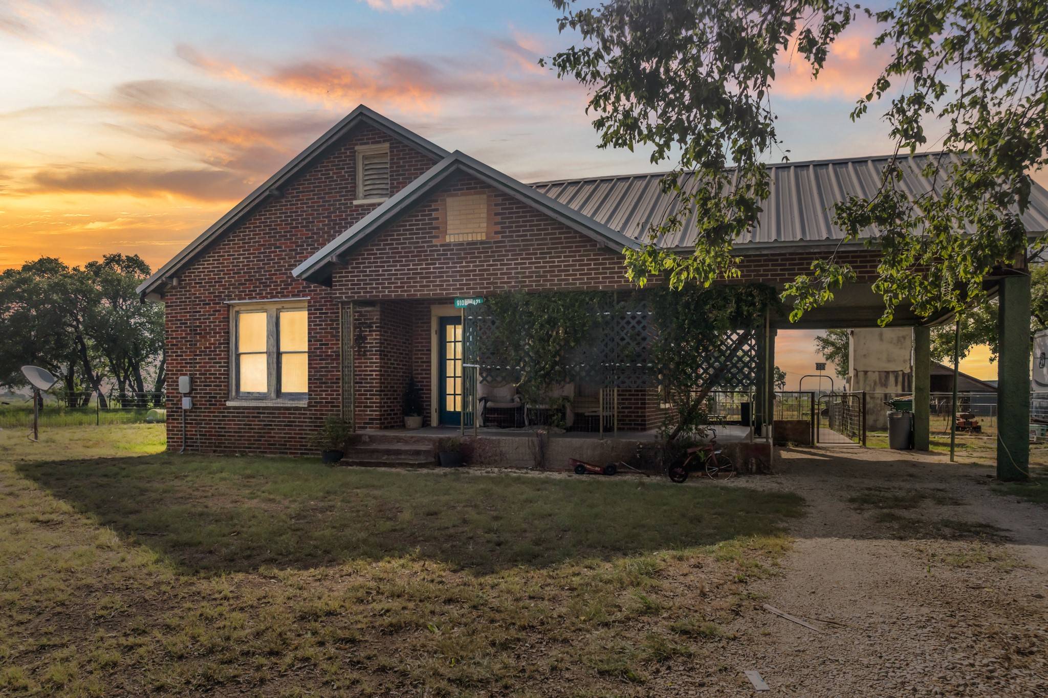 Evant, TX 76525,910 County Road 421