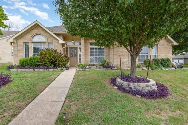 Glenn Heights, TX 75154,207 Meandering WAY