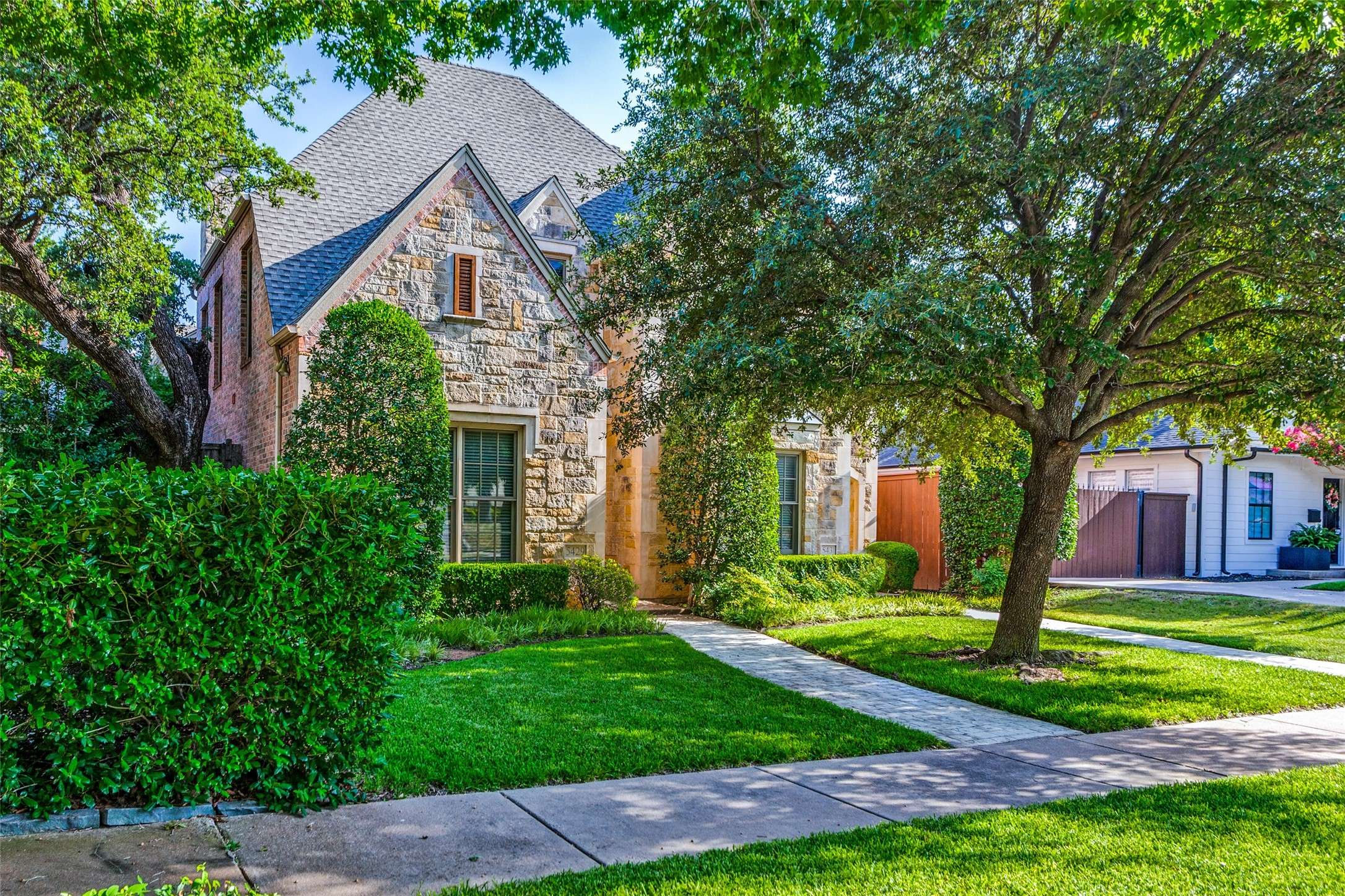 Fort Worth, TX 76107,5431 El Campo AVE