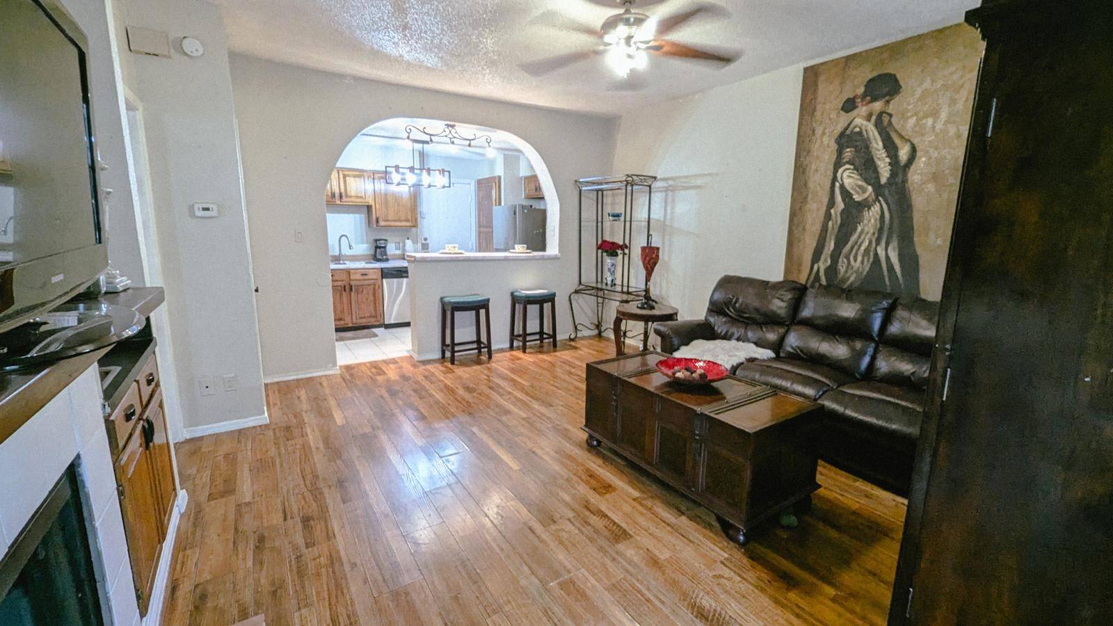 Dallas, TX 75240,13217 Emily RD #3103