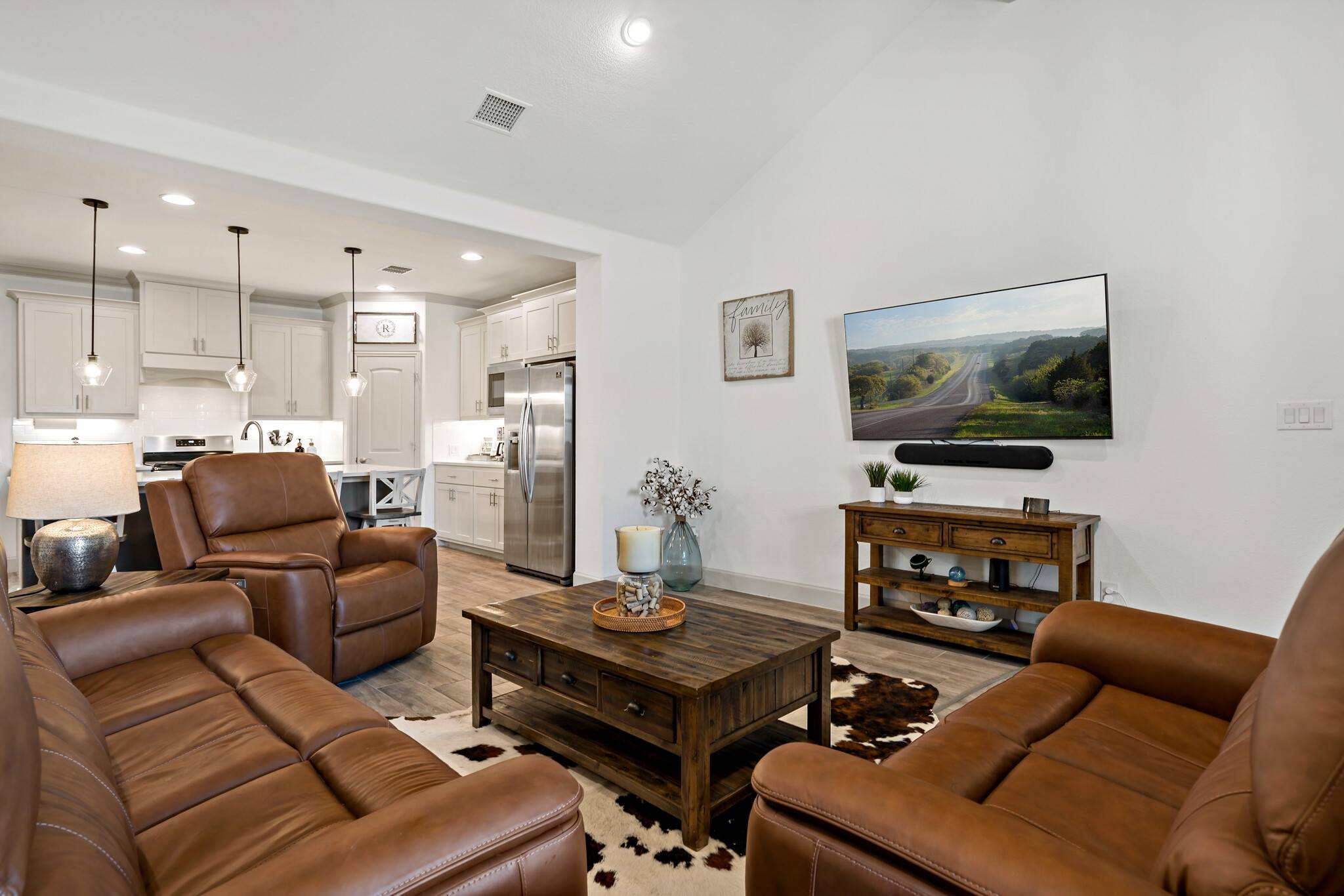 Lavon, TX 75166,380 Lakeside DR