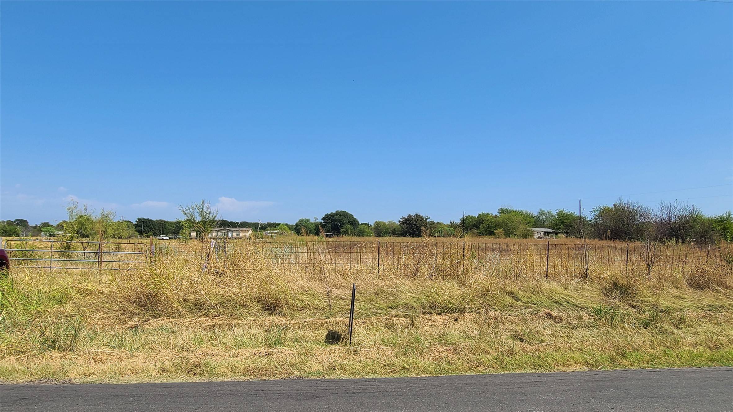 Quinlan, TX 75474,8895 County Road 3609