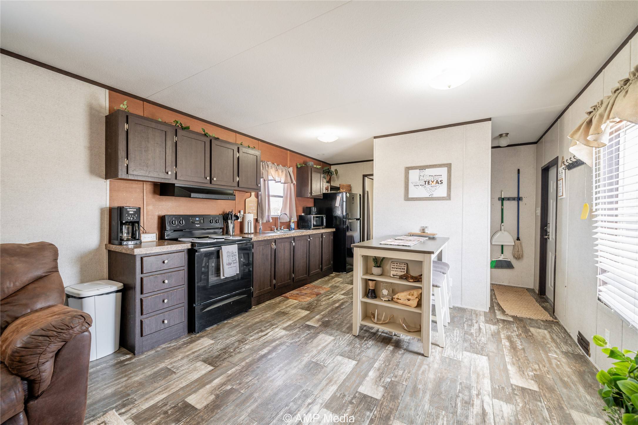 Aspermont, TX 79502,334 E 5th ST