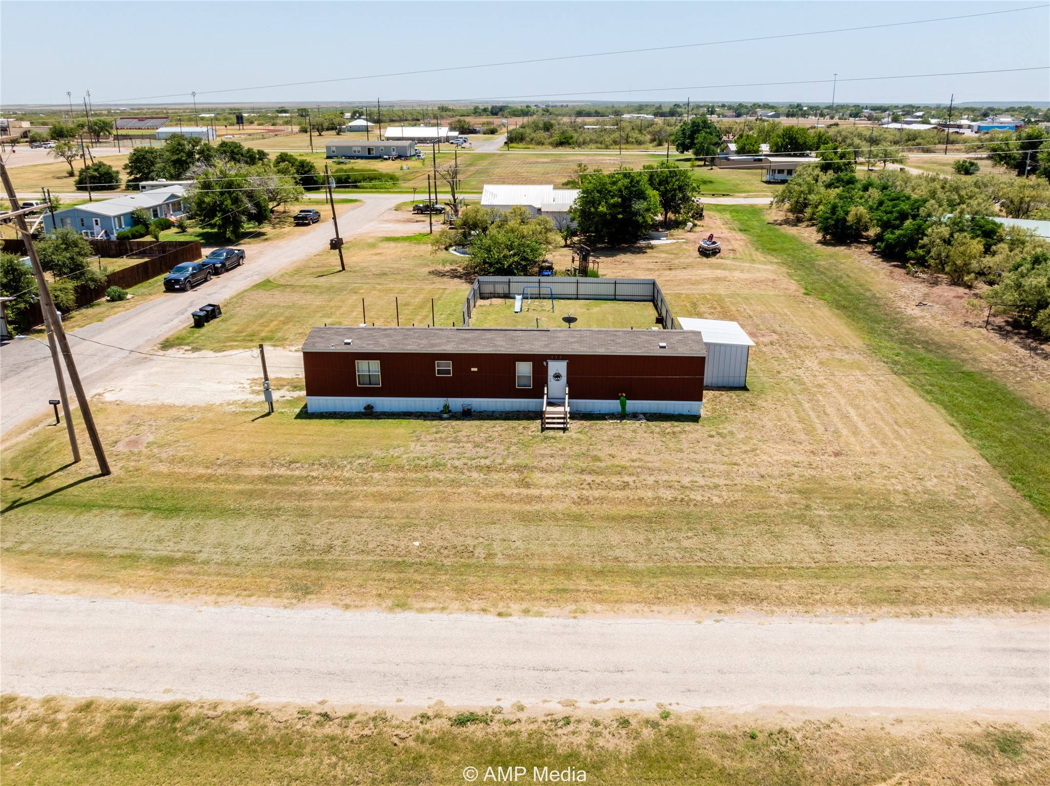 Aspermont, TX 79502,334 E 5th ST