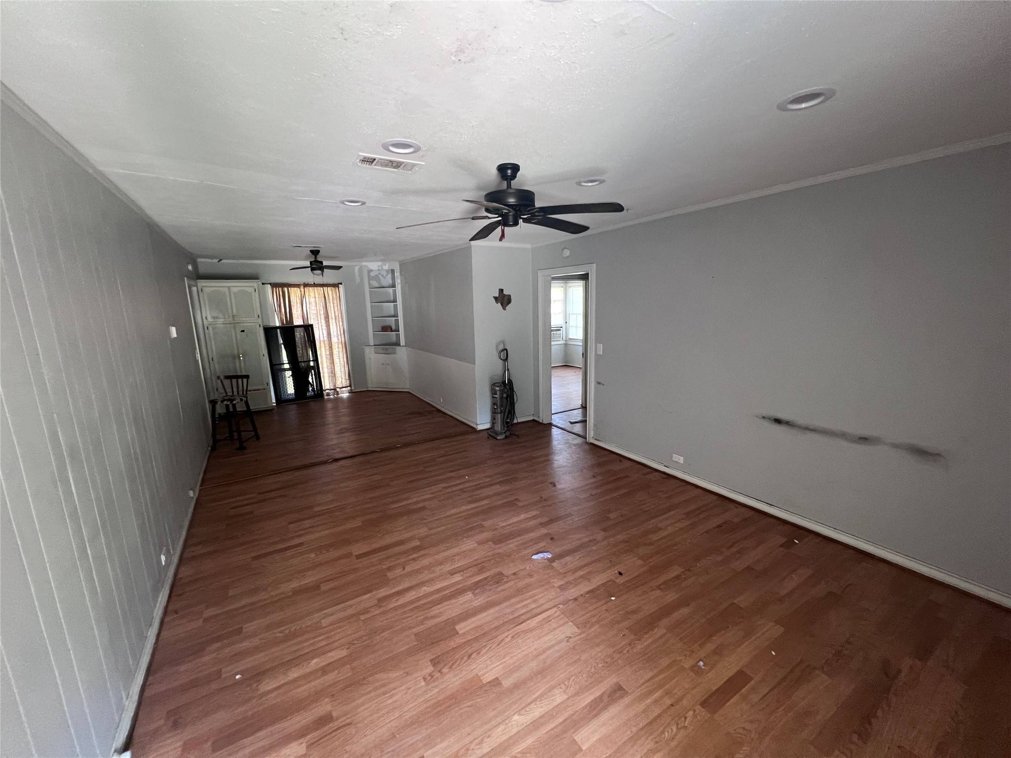 Groesbeck, TX 76642,801 W Navasota
