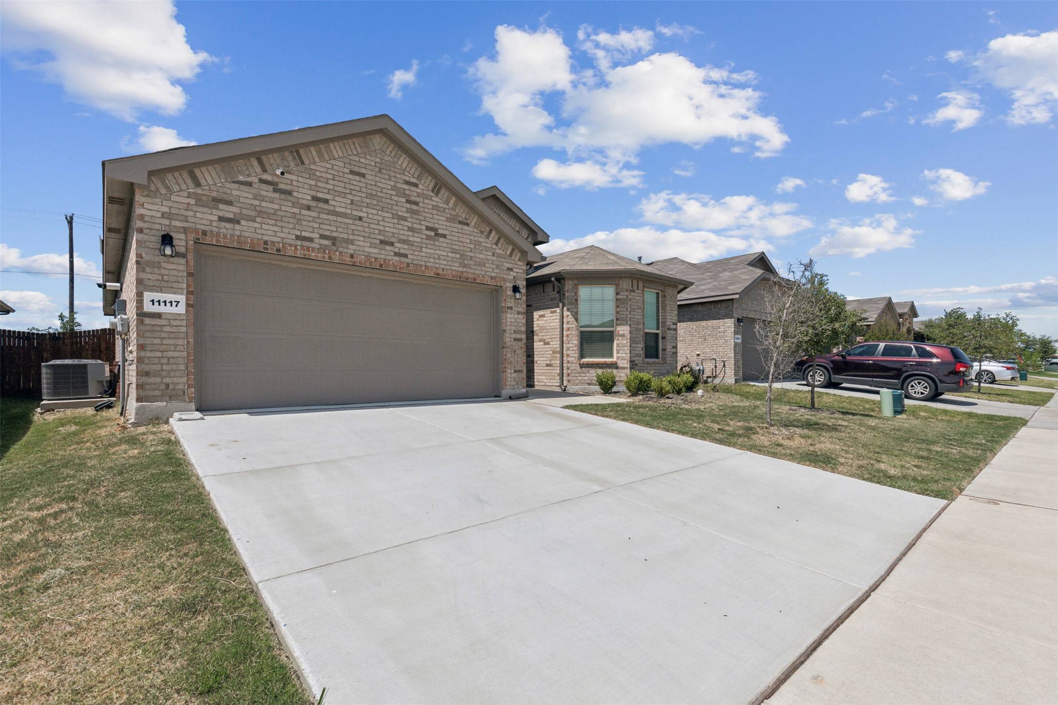 Fort Worth, TX 76052,11117 Rockchapel DR