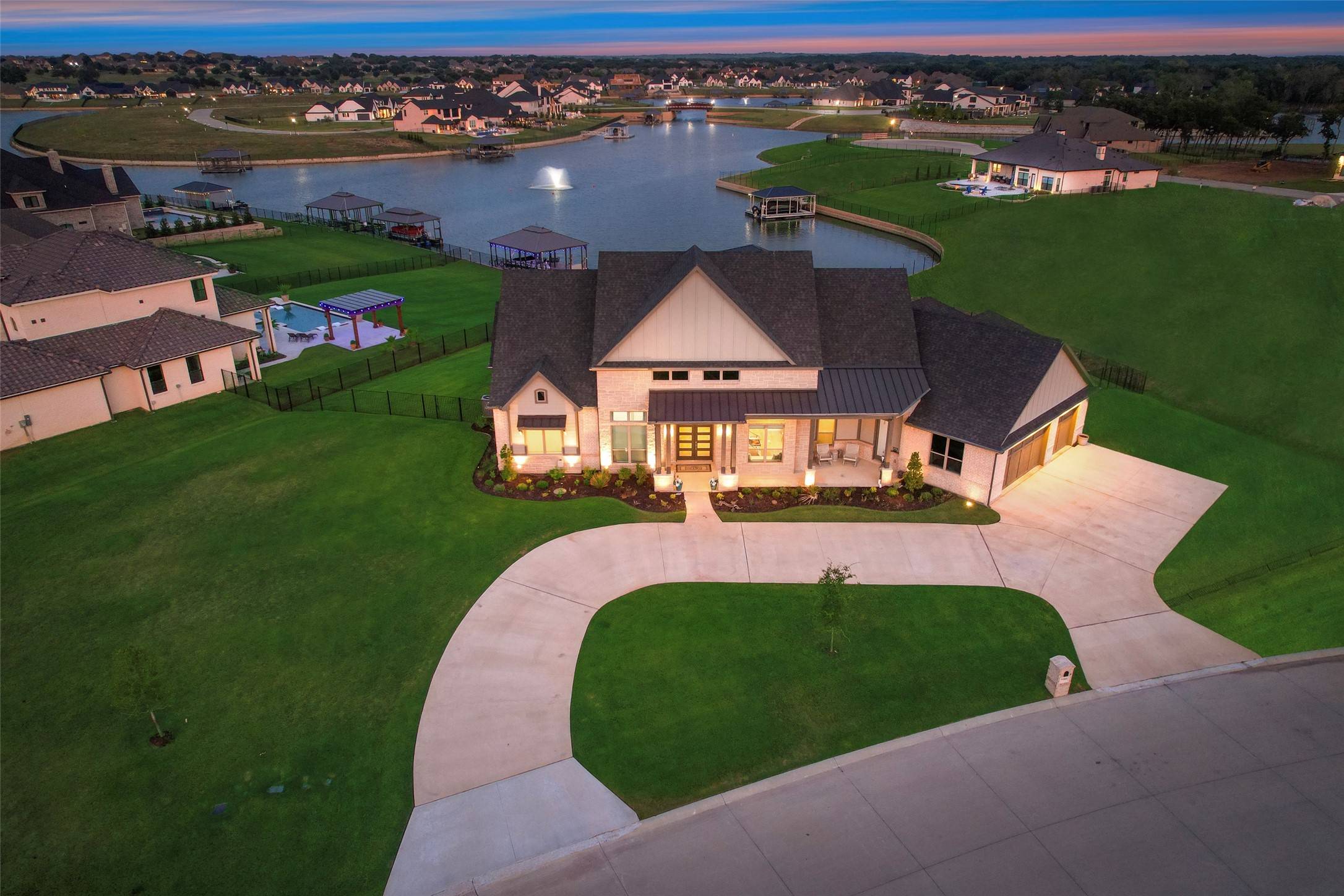 Fort Worth, TX 76179,7080 The Resort BLVD