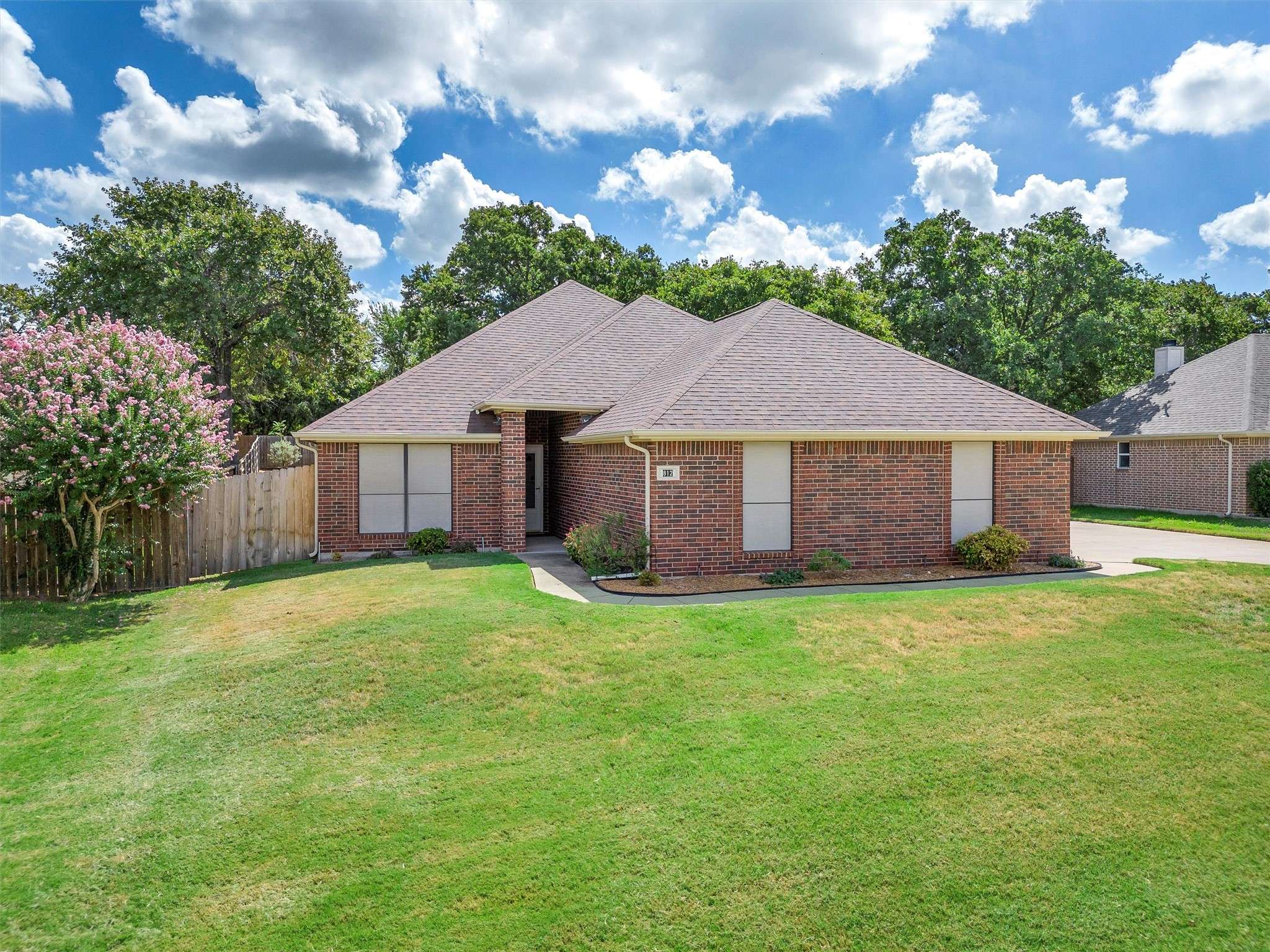 Joshua, TX 76058,812 Linda DR