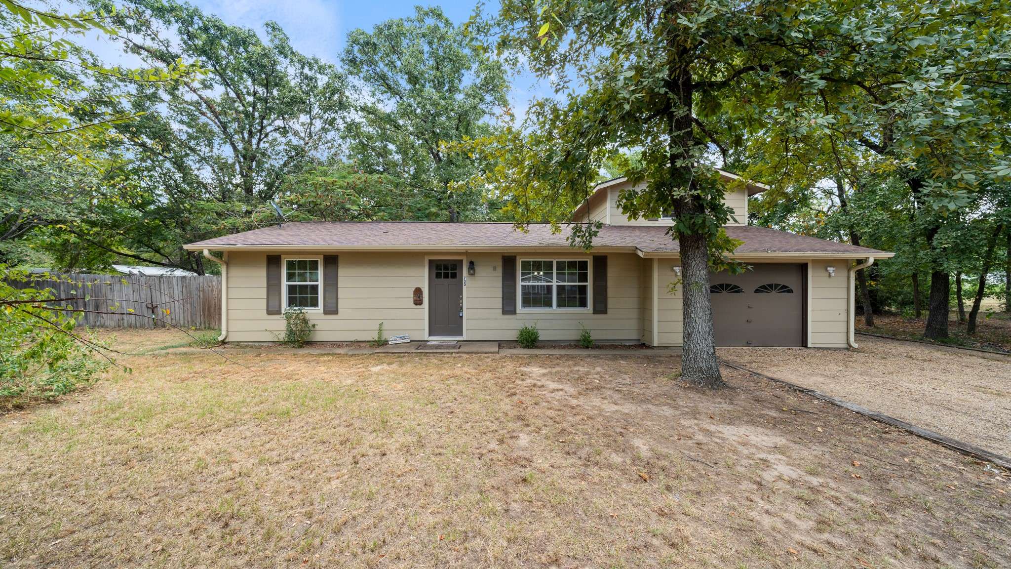 Tool, TX 75143,730 Cedarcrest DR