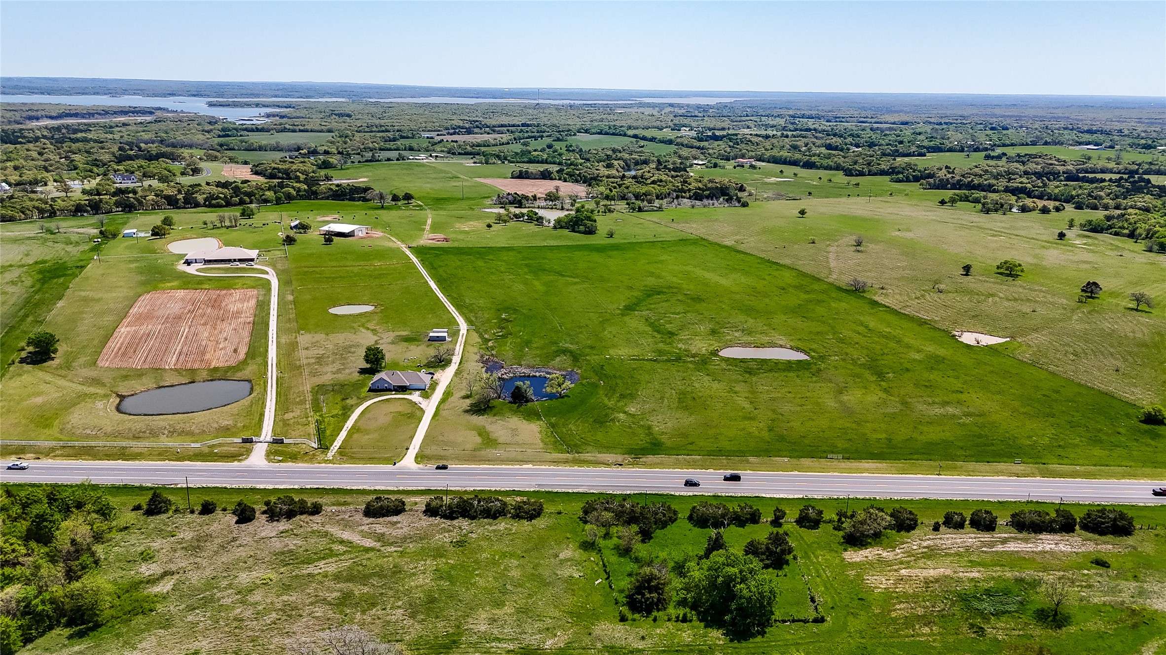 Gordonville, TX 76245,28966 US Highway 377