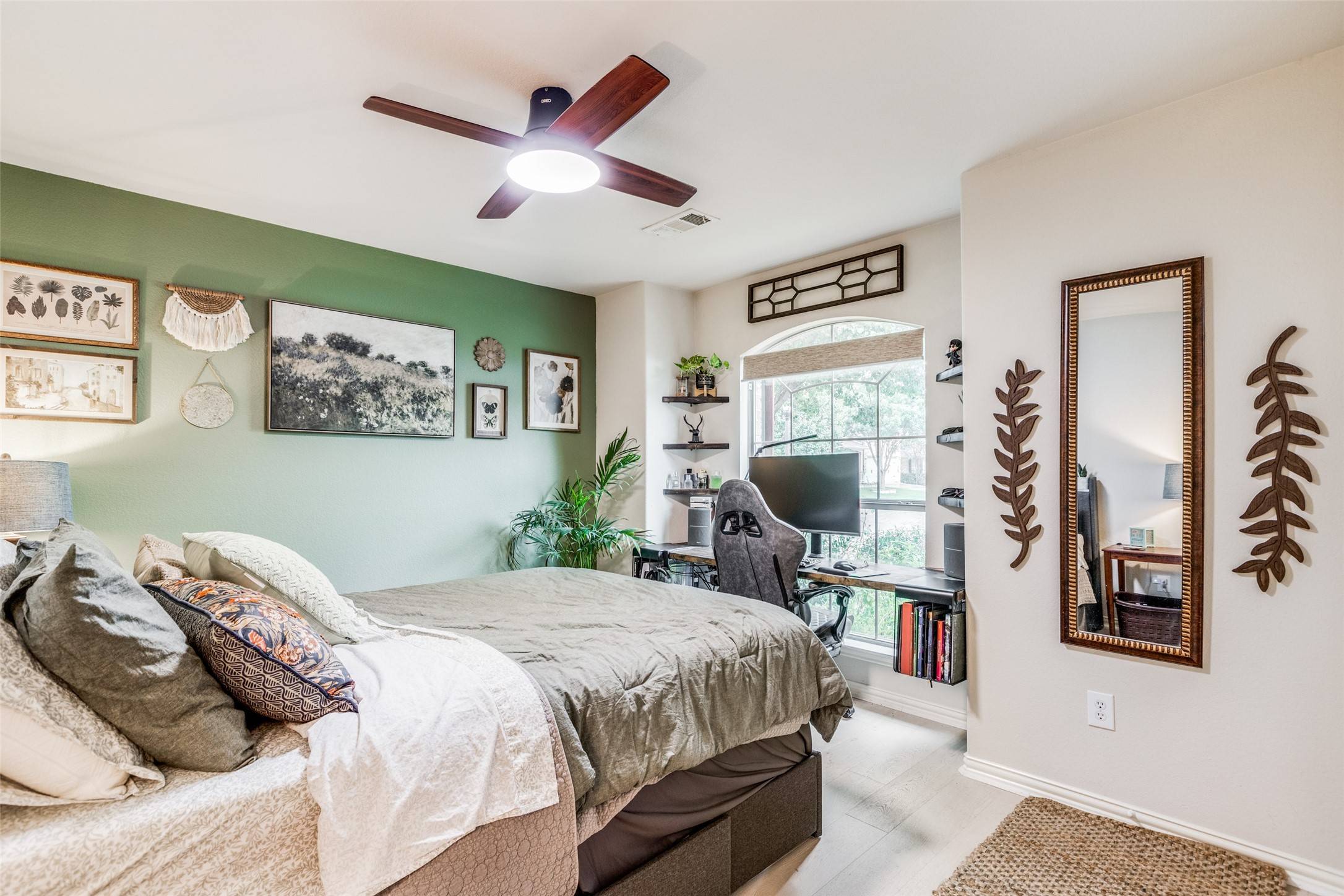 Mckinney, TX 75071,5204 Balsam DR