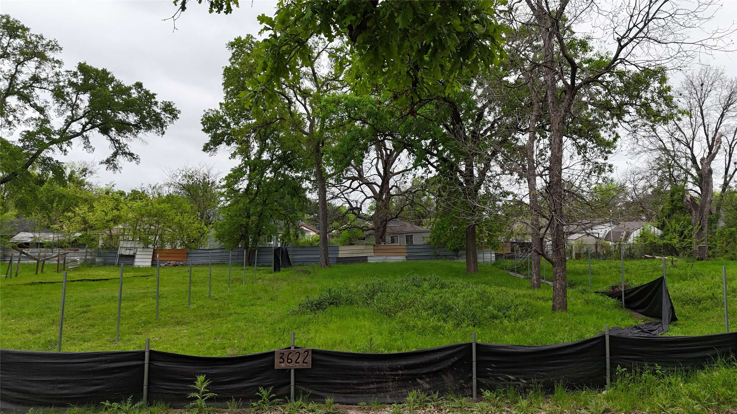 Dallas, TX 75212,3622 Bickers ST