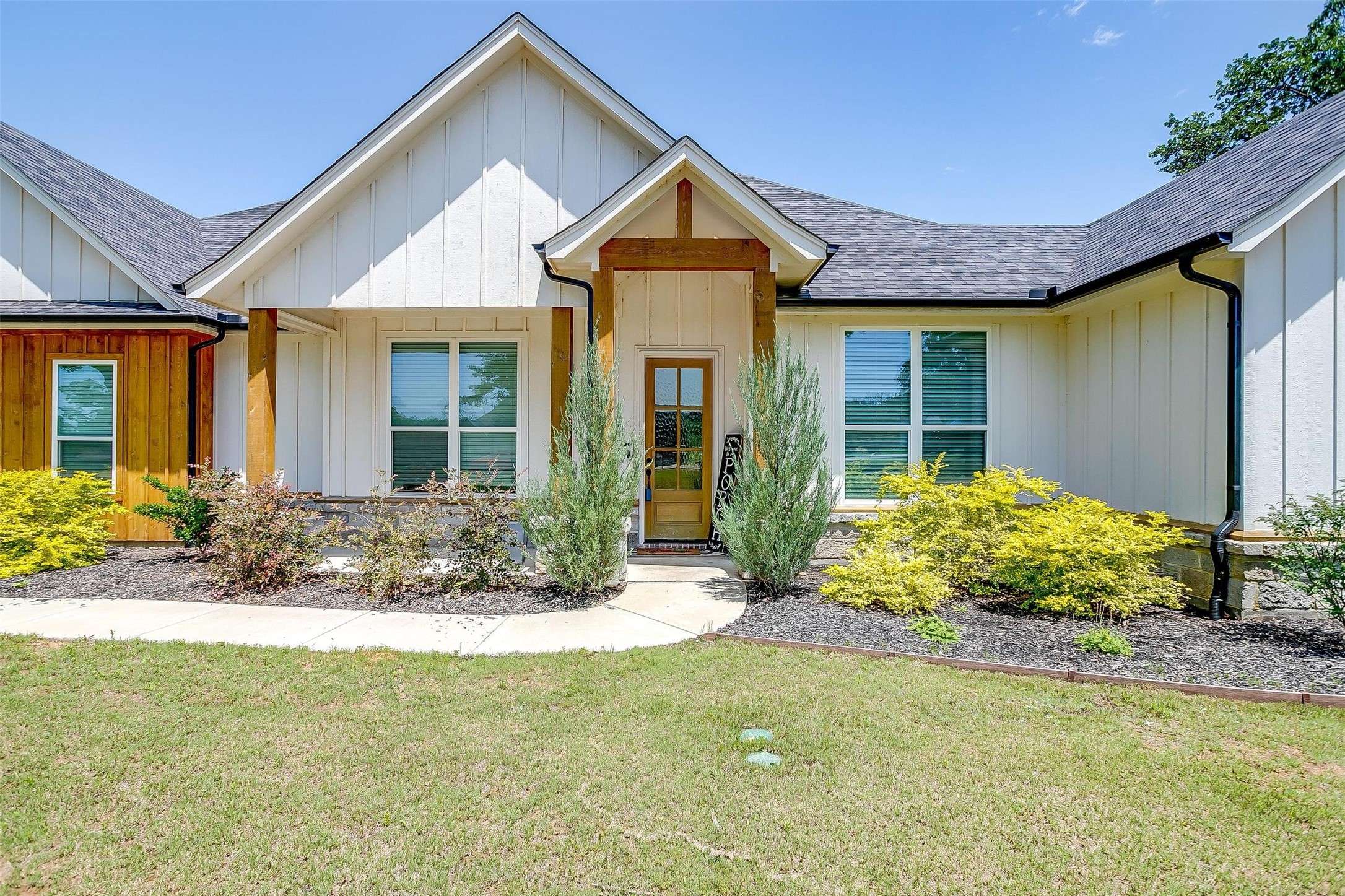 Azle, TX 76020,1141 Horizon Trace DR