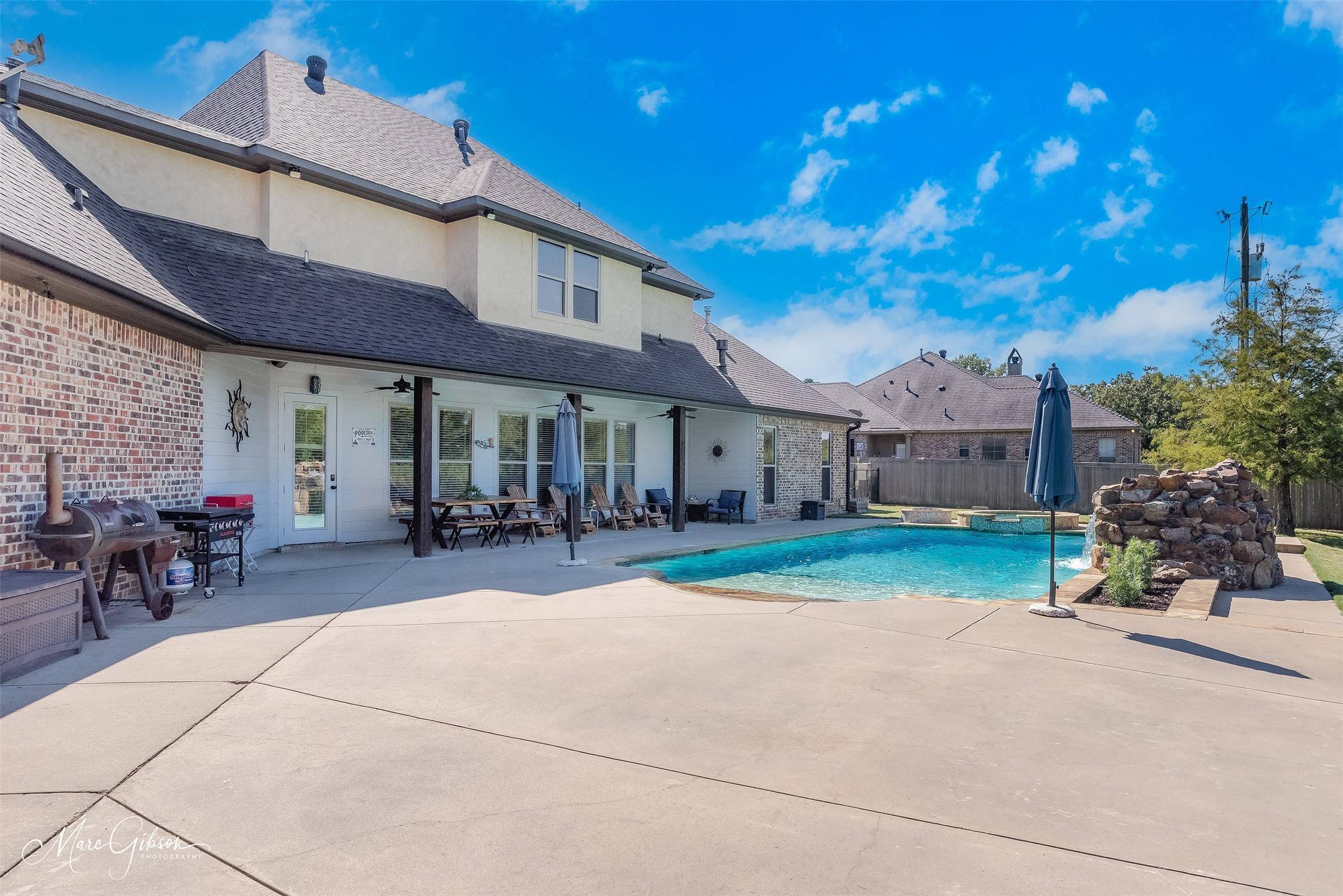 Stonewall, LA 71078,207 Joe Mac DR