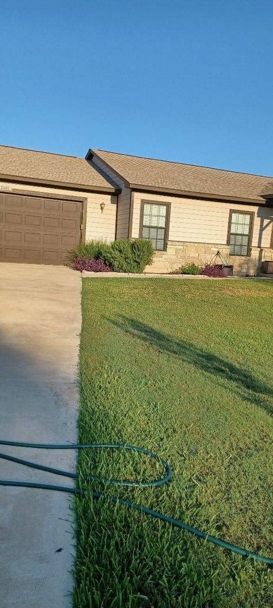 Granbury, TX 76048,2400 Beverly DR
