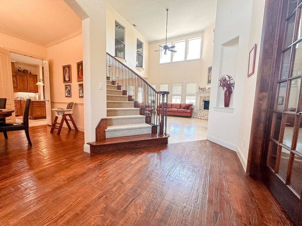 Aurora, TX 76078,407 W Aurora Vista TRL