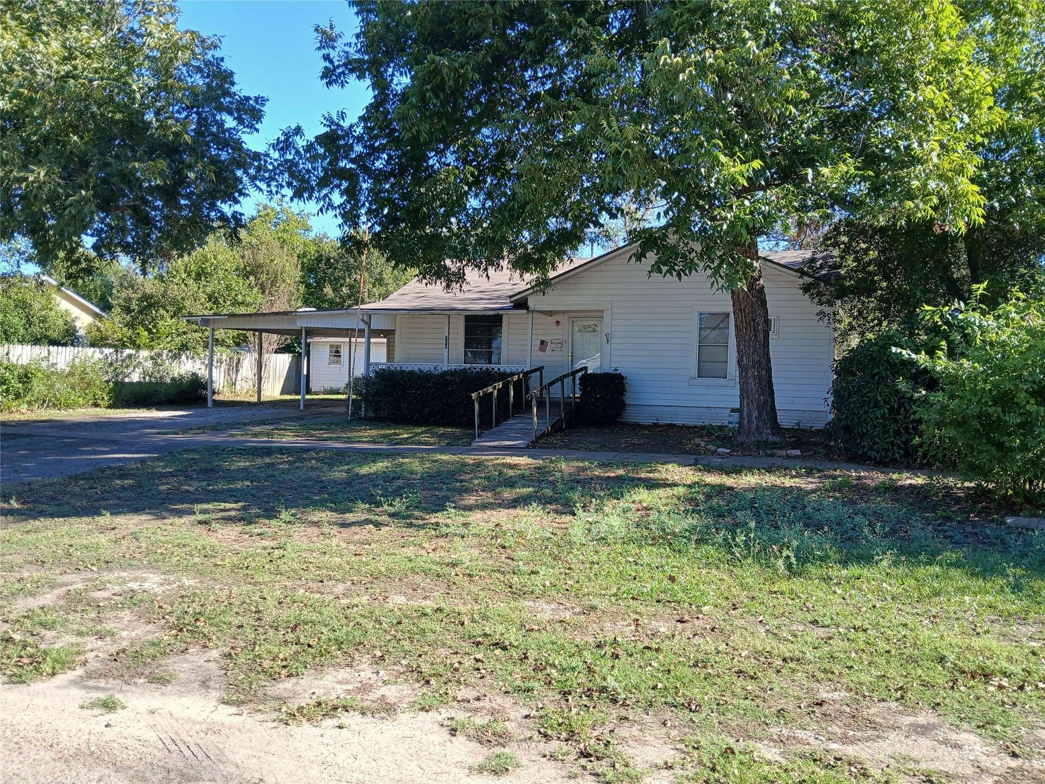 Hubbard, TX 76648,604 N Bois D Arc AVE