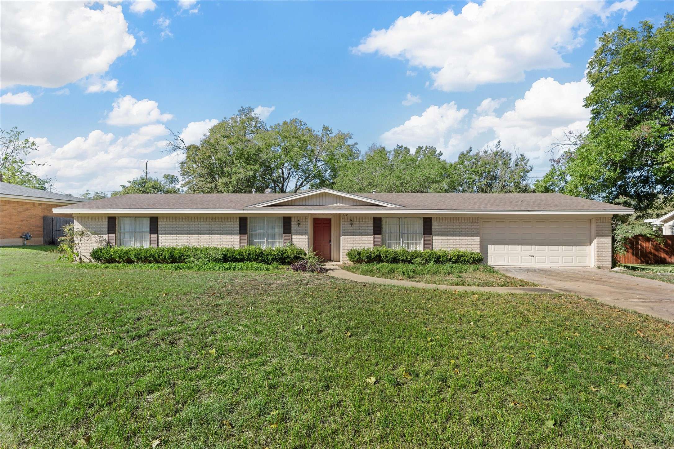Woodway, TX 76712,442 Bellaire DR