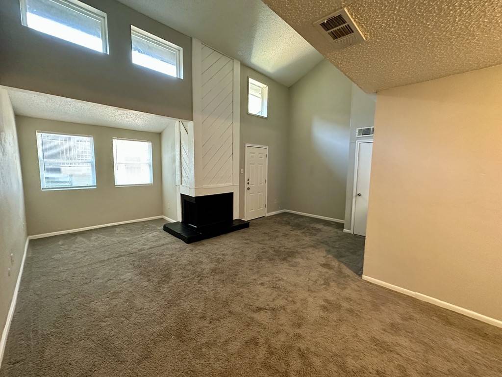 Dallas, TX 75243,9696 Walnut ST #1105