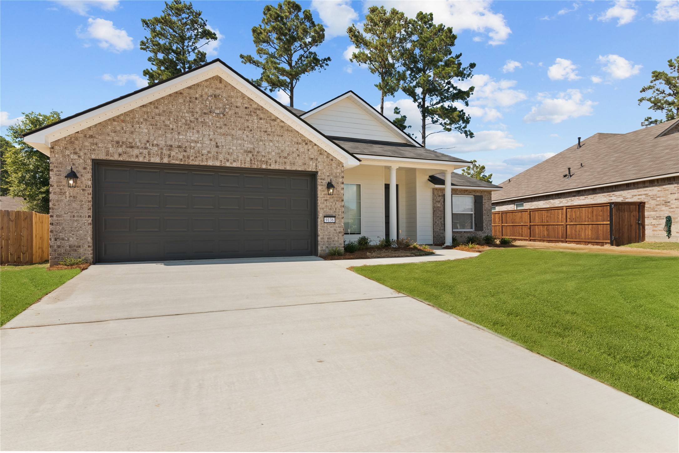 Shreveport, LA 71129,9136 Hearth LN