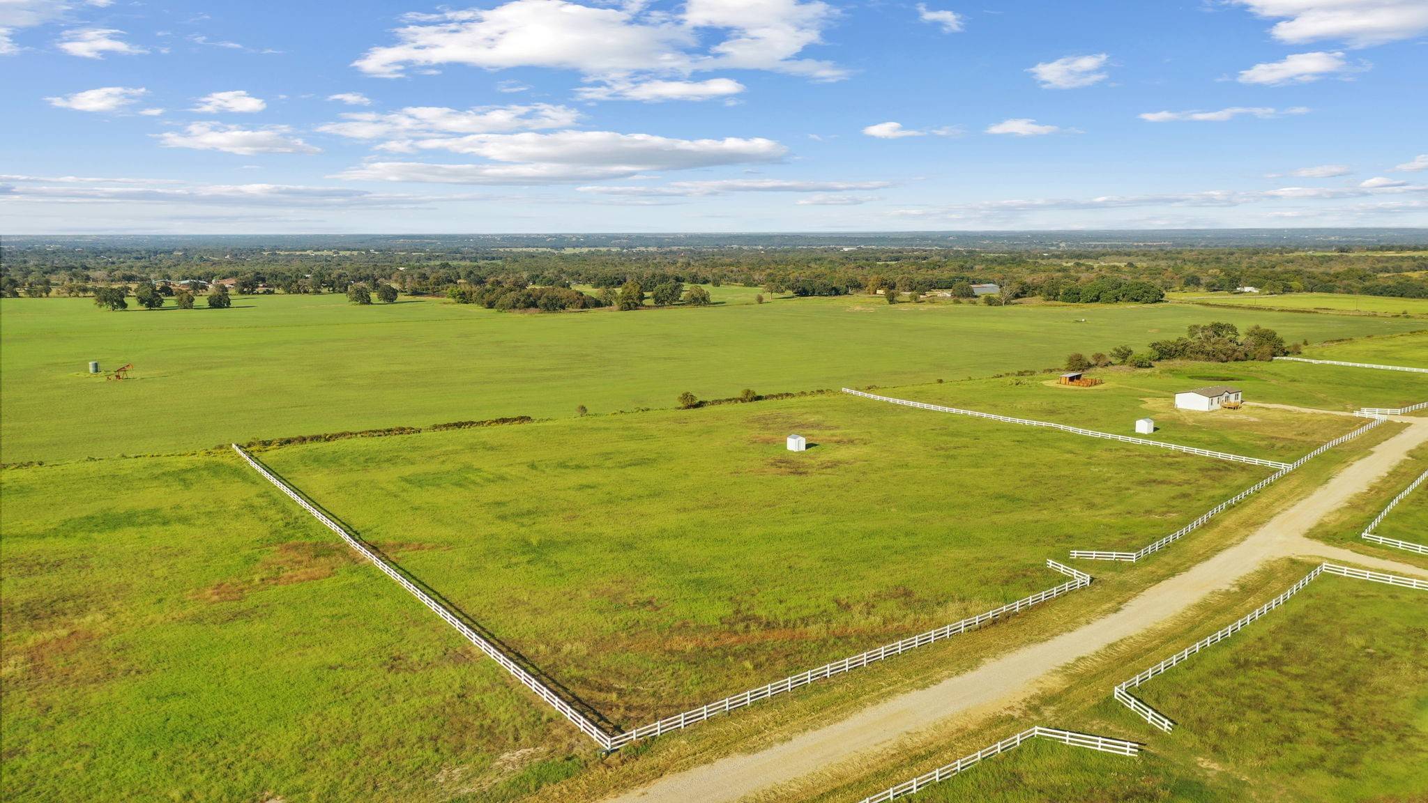 Lipan, TX 76462,107 Homestead CT