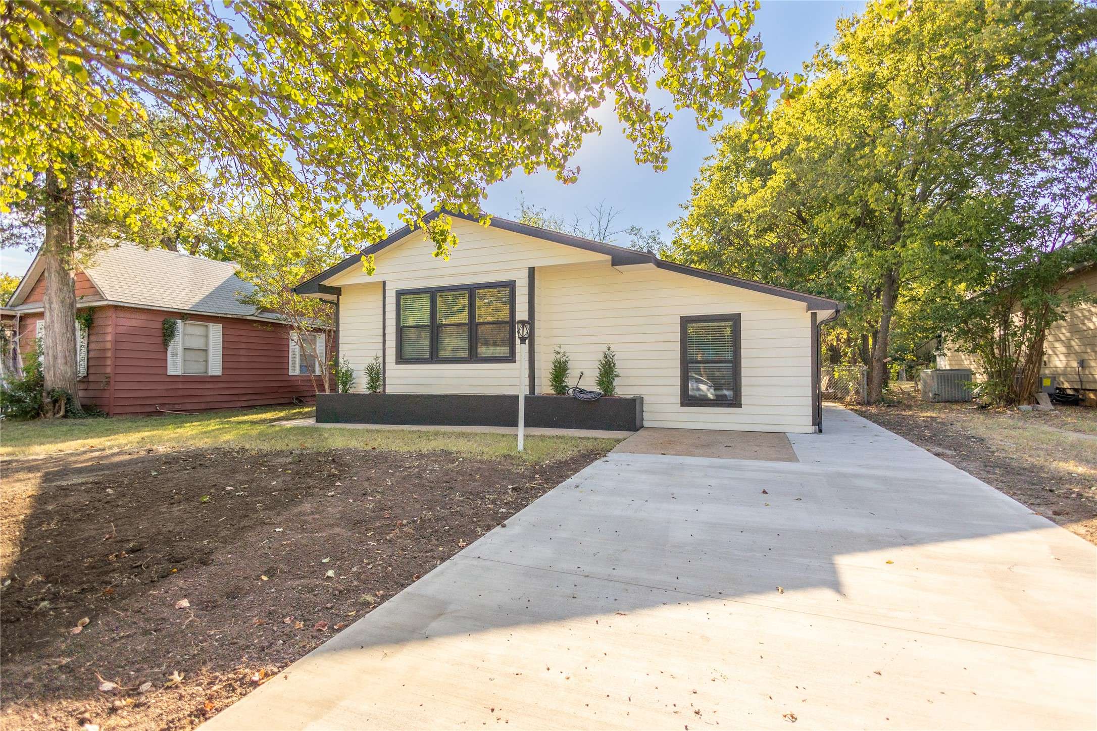 Sherman, TX 75090,814 N Harrison AVE