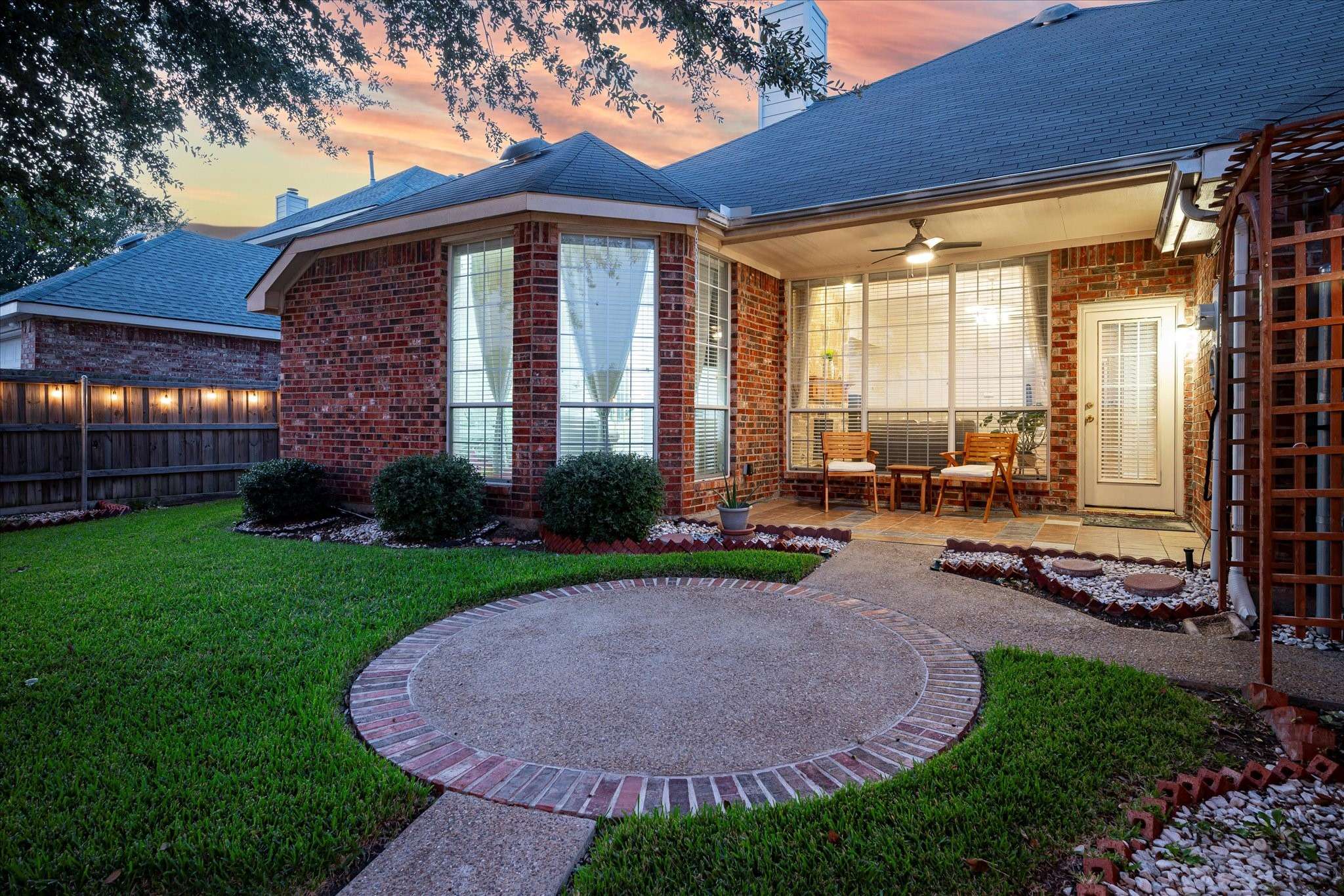 Rowlett, TX 75089,7906 Munich DR