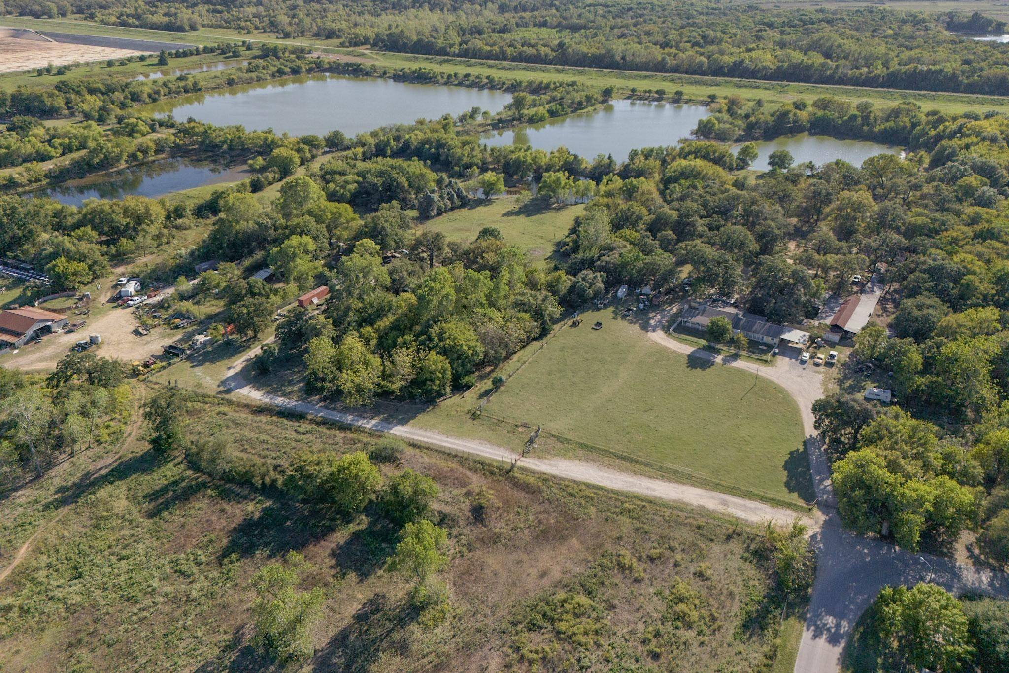 Dallas, TX 75253,3735 Middlefield RD