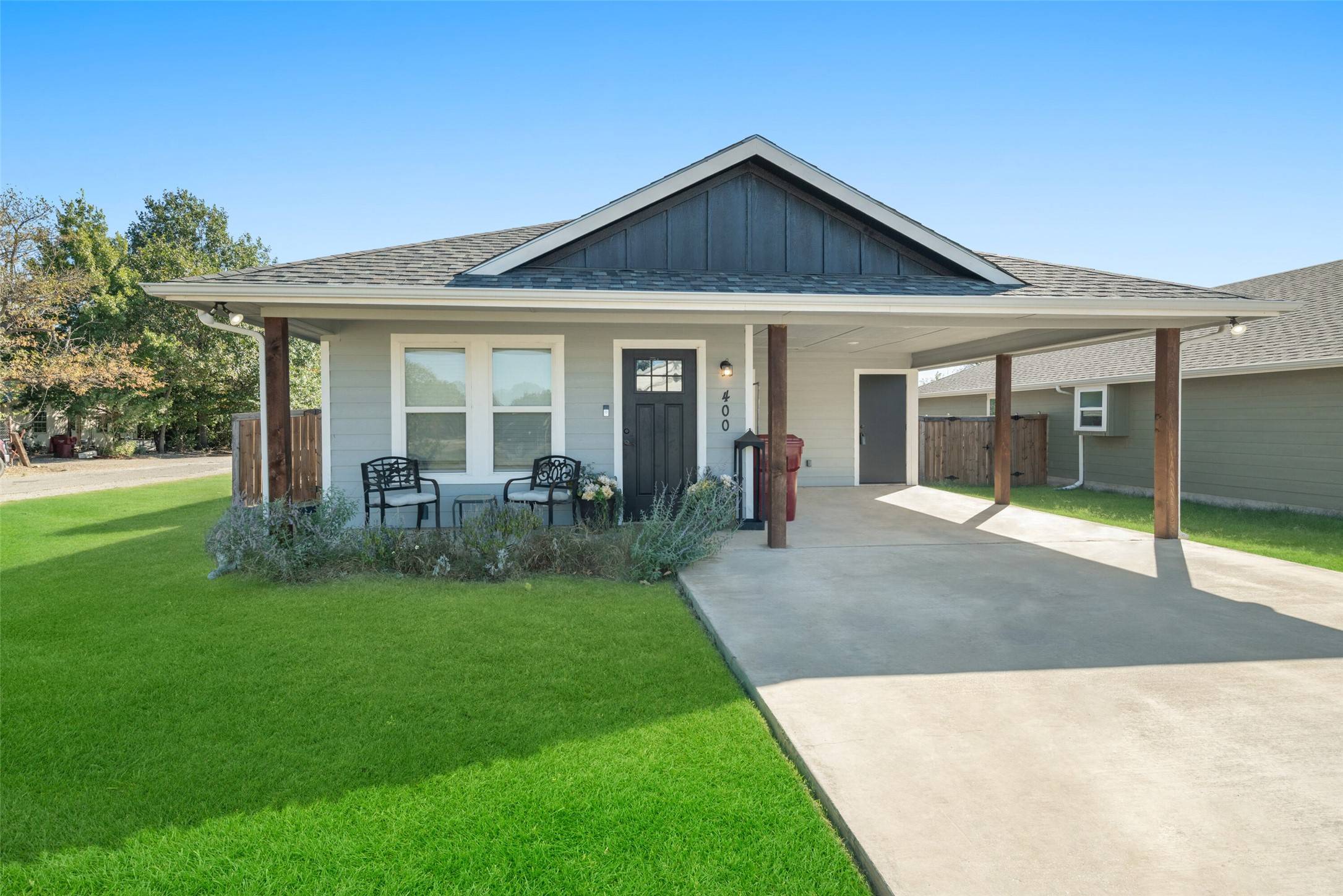 Leonard, TX 75452,400 S Cedar ST