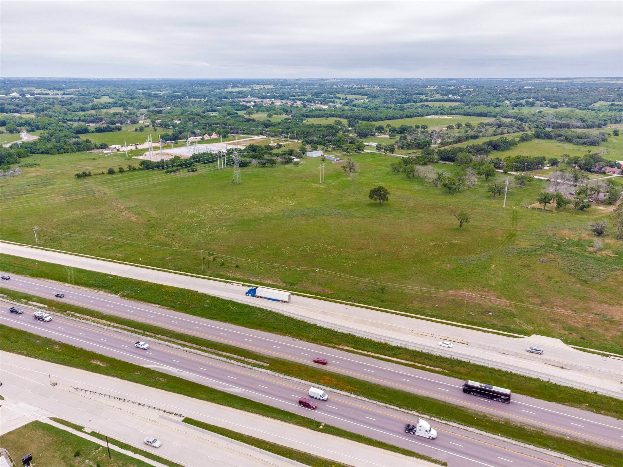 Weatherford, TX 76087,2807 E Bankhead HWY