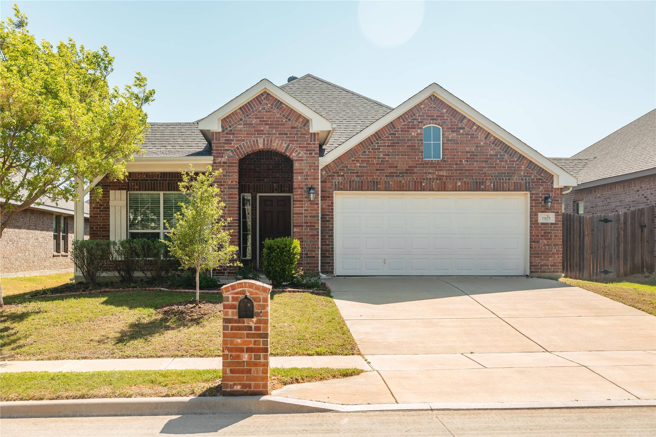 Burleson, TX 76028,11917 Hassop LN