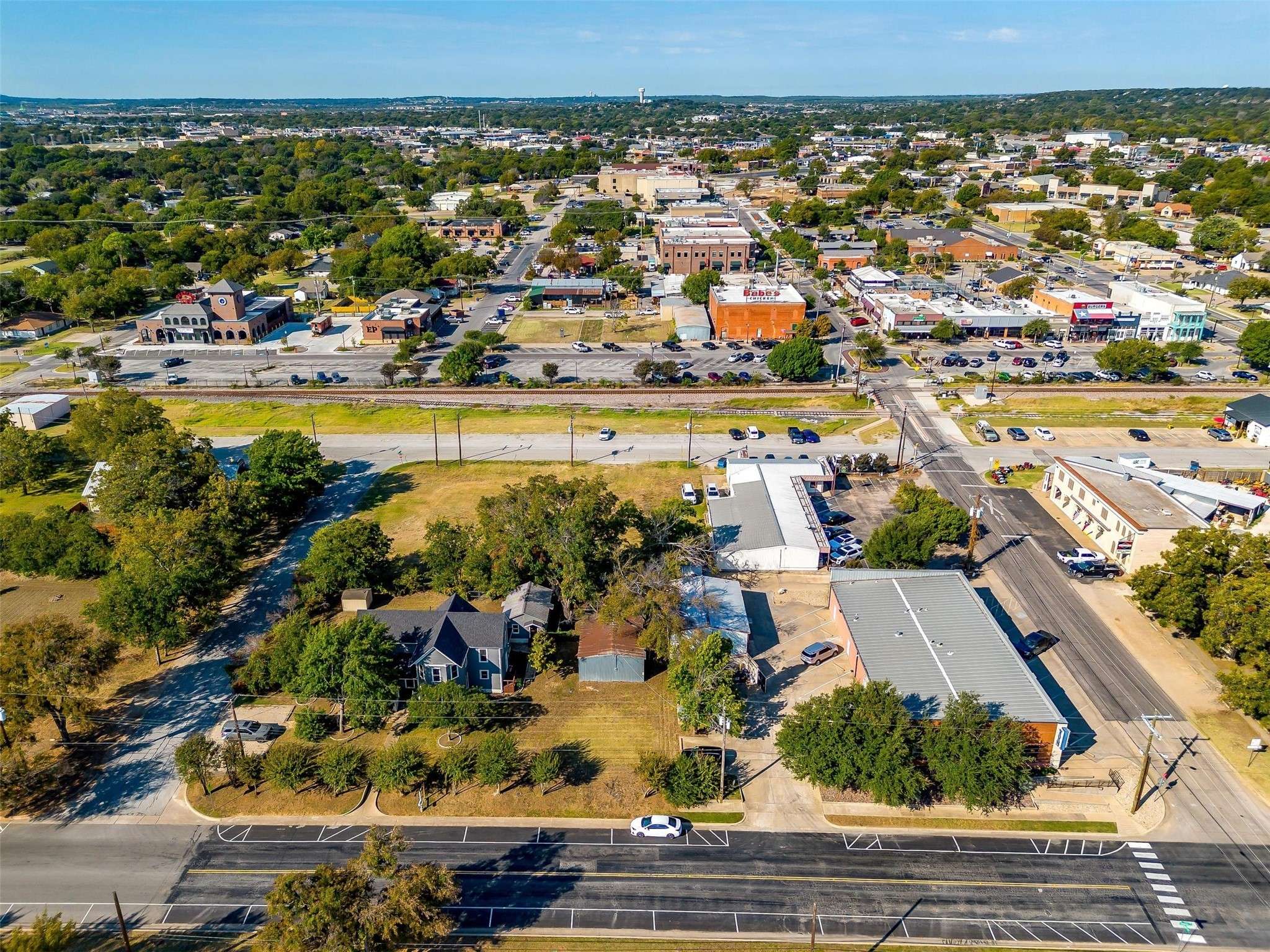 Burleson, TX 76028,140 S Dobson ST