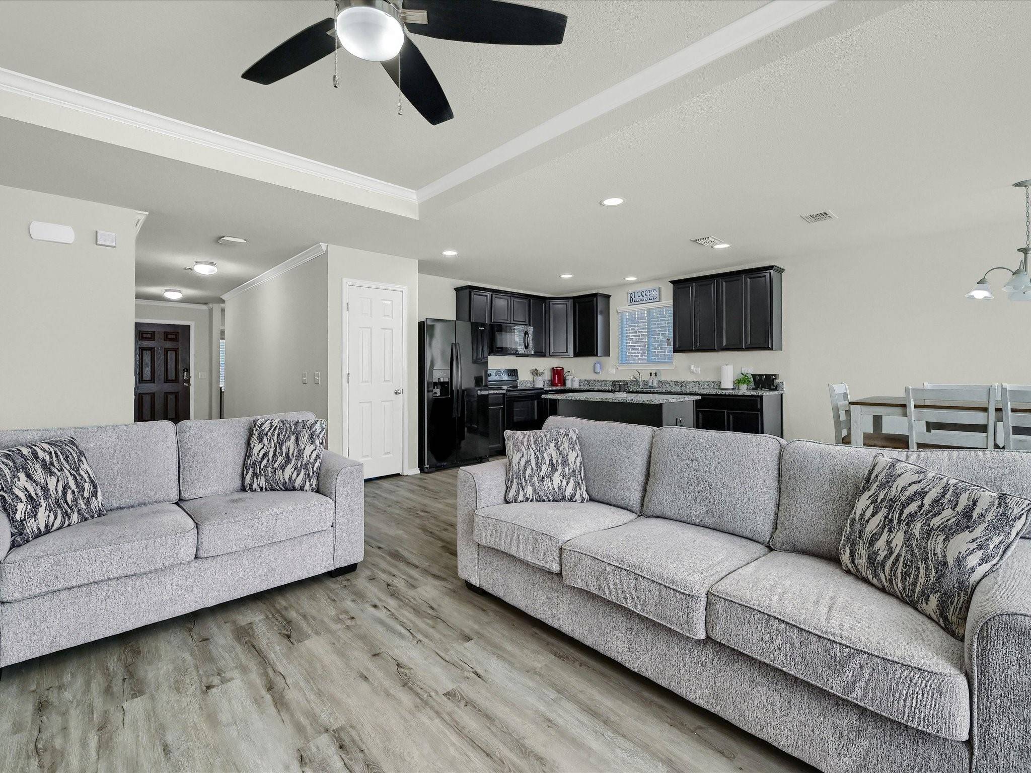 Aubrey, TX 76227,1620 Vernon DR
