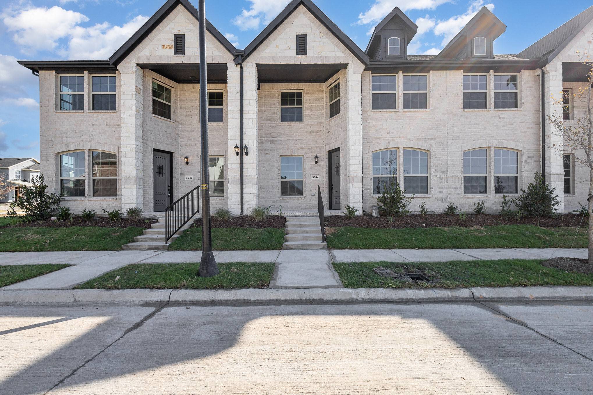 Rowlett, TX 75088,3644 Chaucer TRL