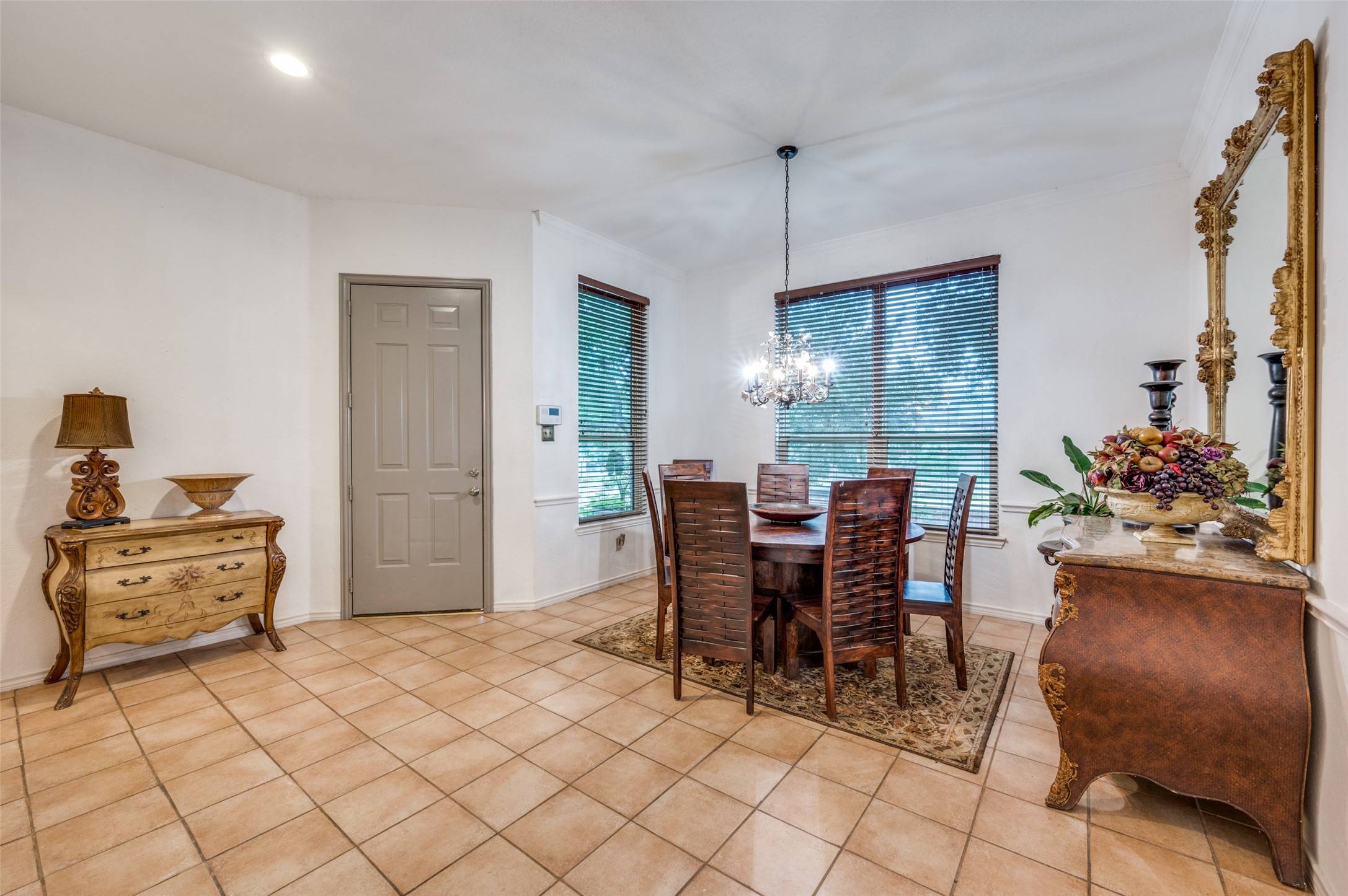 Irving, TX 75063,9801 Sunrise CT