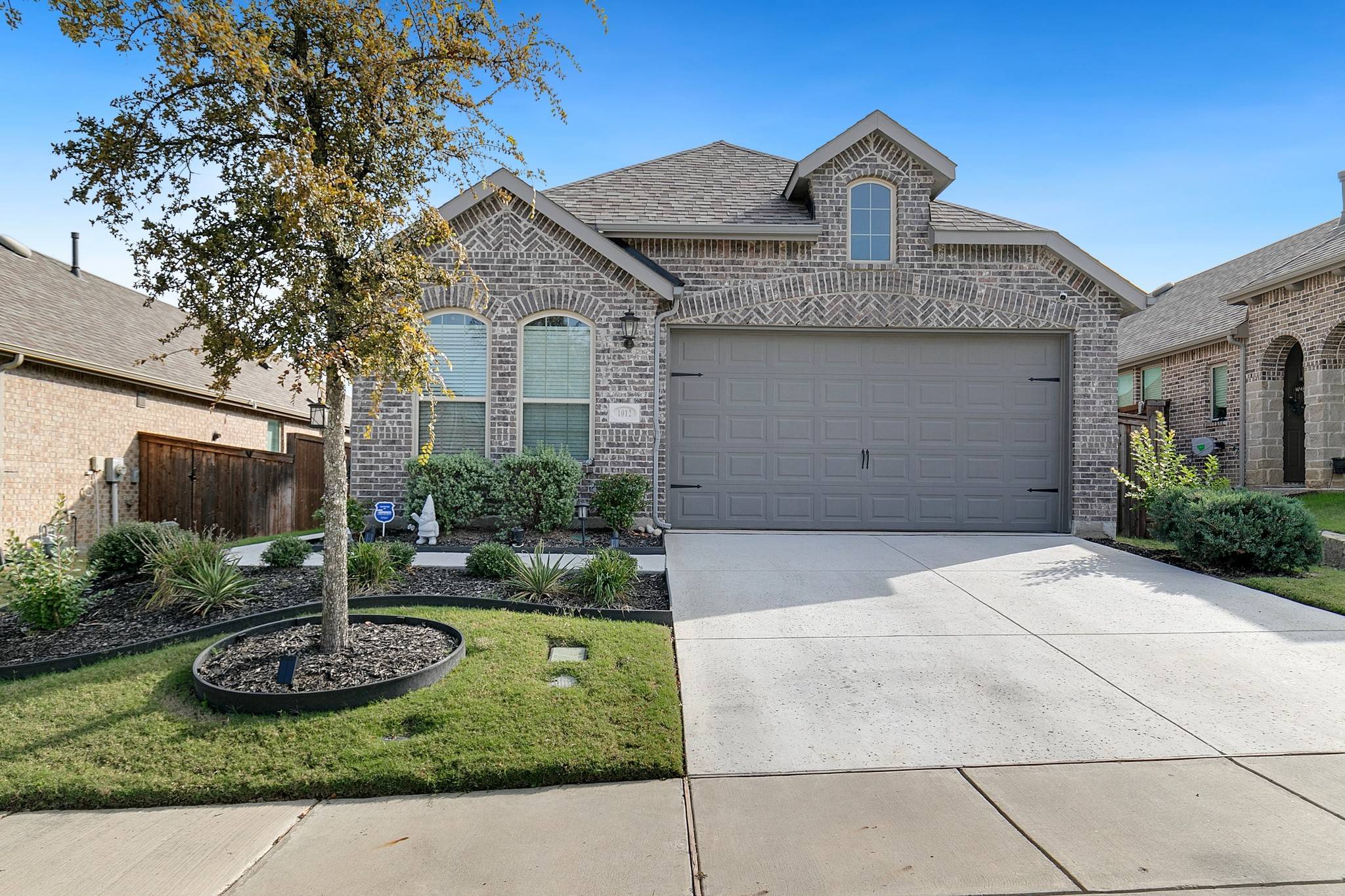 Aubrey, TX 76227,1012 Shire DR