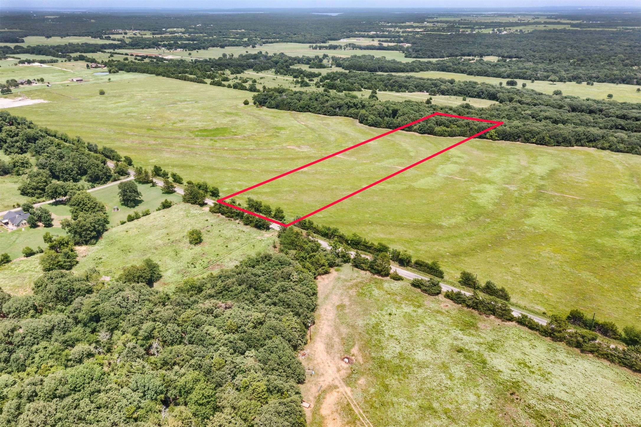 Whitesboro, TX 76273,2142 Riley RD