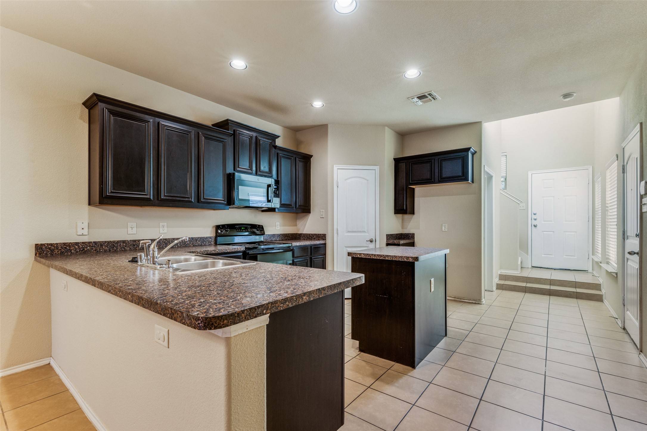 Mesquite, TX 75181,2265 Stonebrook LN