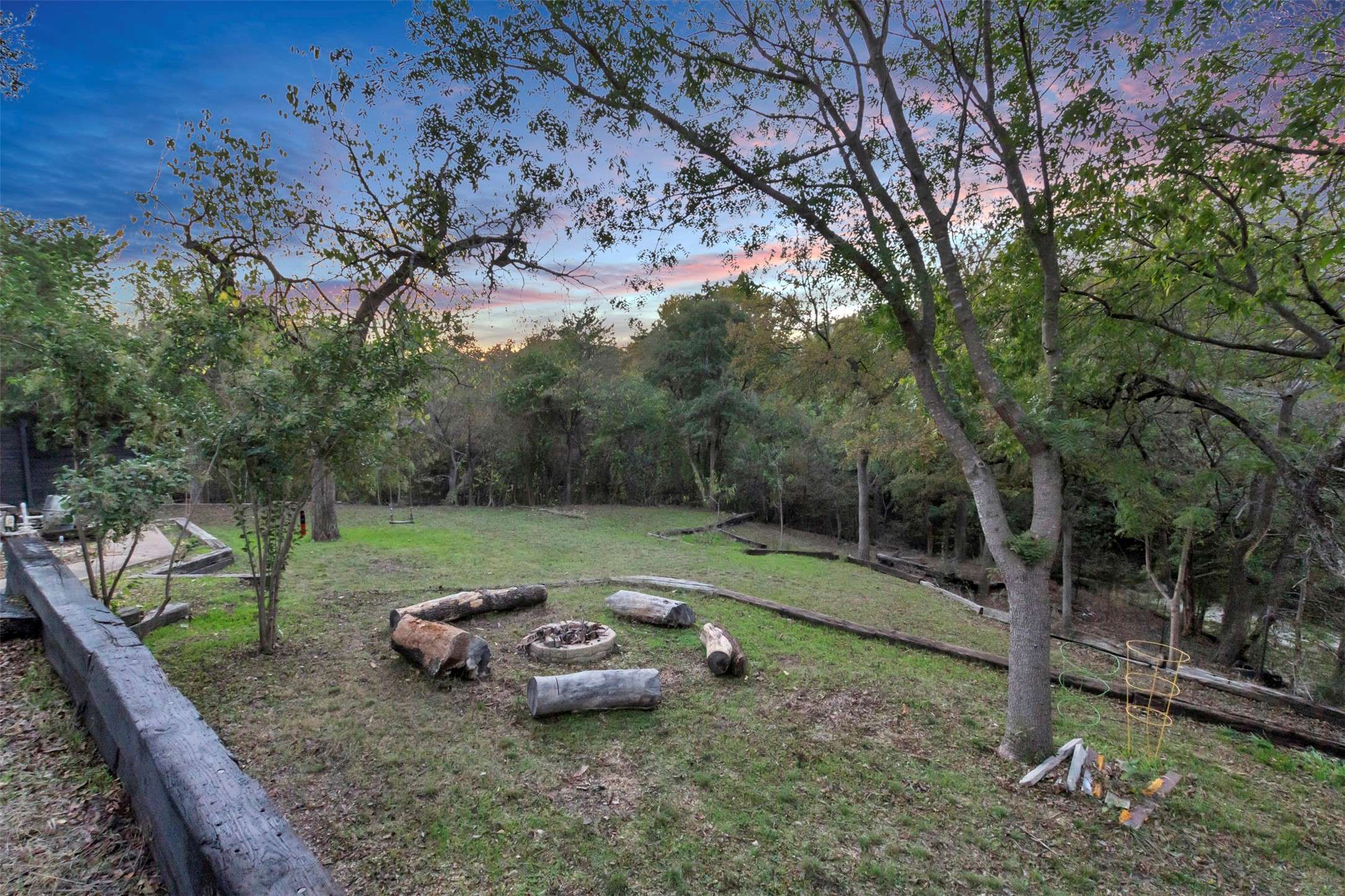Garland, TX 75040,429 Glen Canyon DR