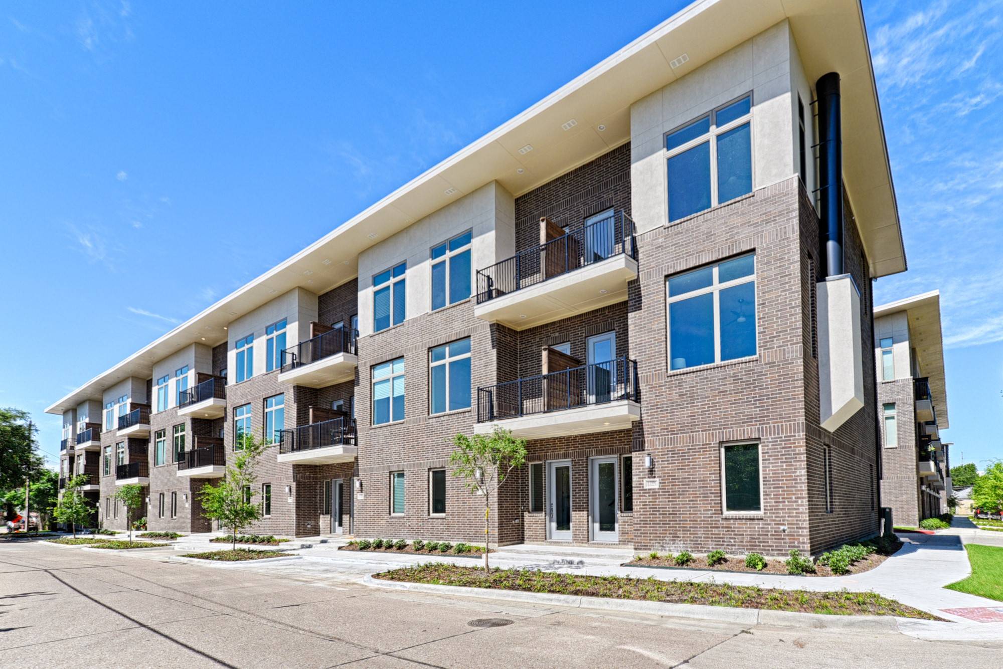 Farmers Branch, TX 75234,13213 Goodland ST