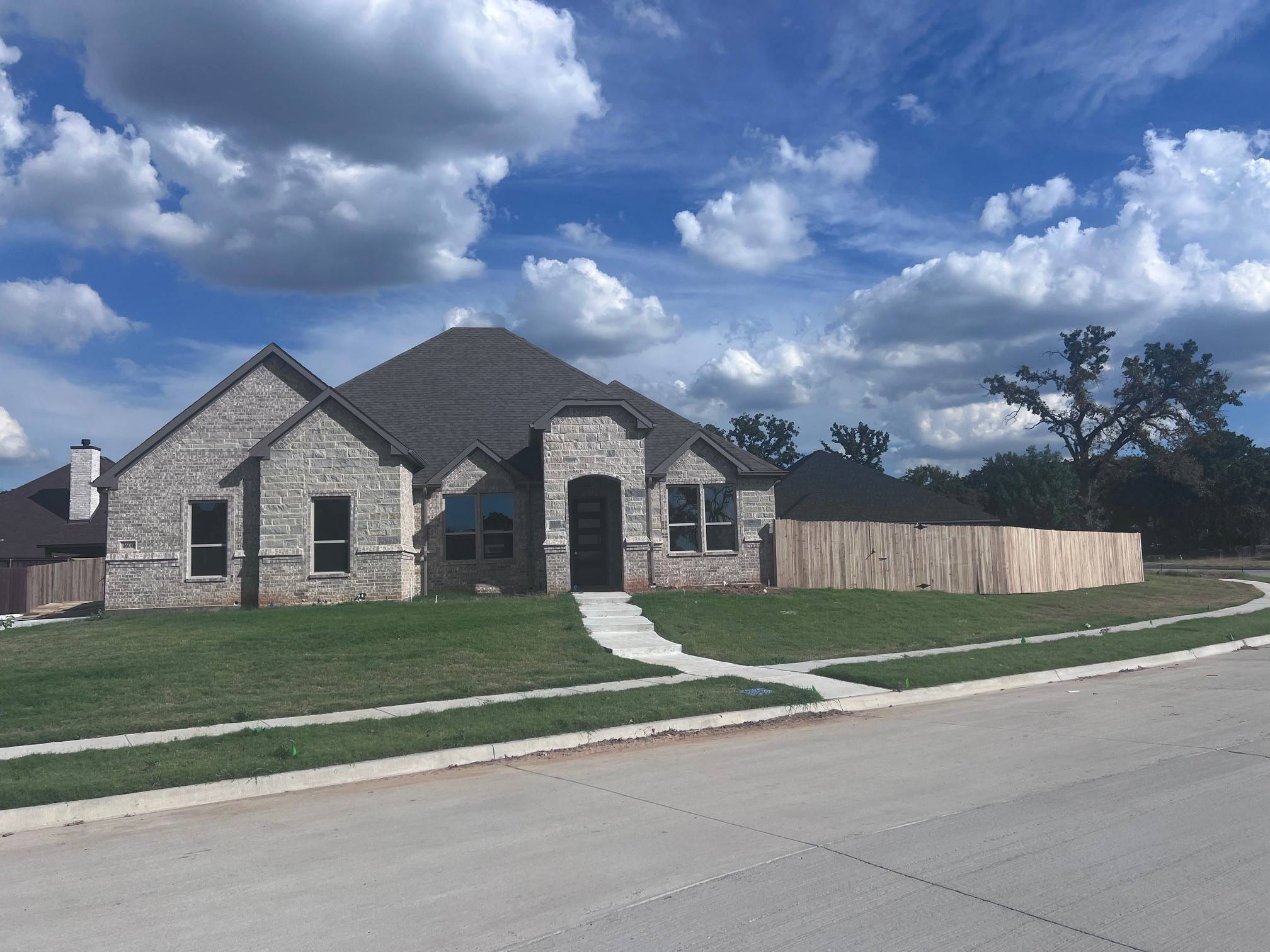 Azle, TX 76020,1600 Sea Breeze CT