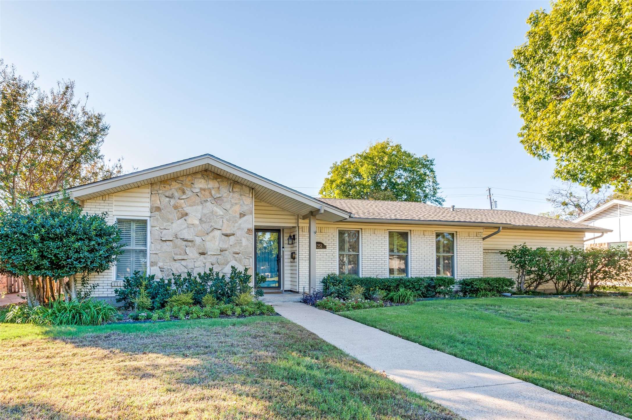 Farmers Branch, TX 75234,14251 Rawhide Pkwy