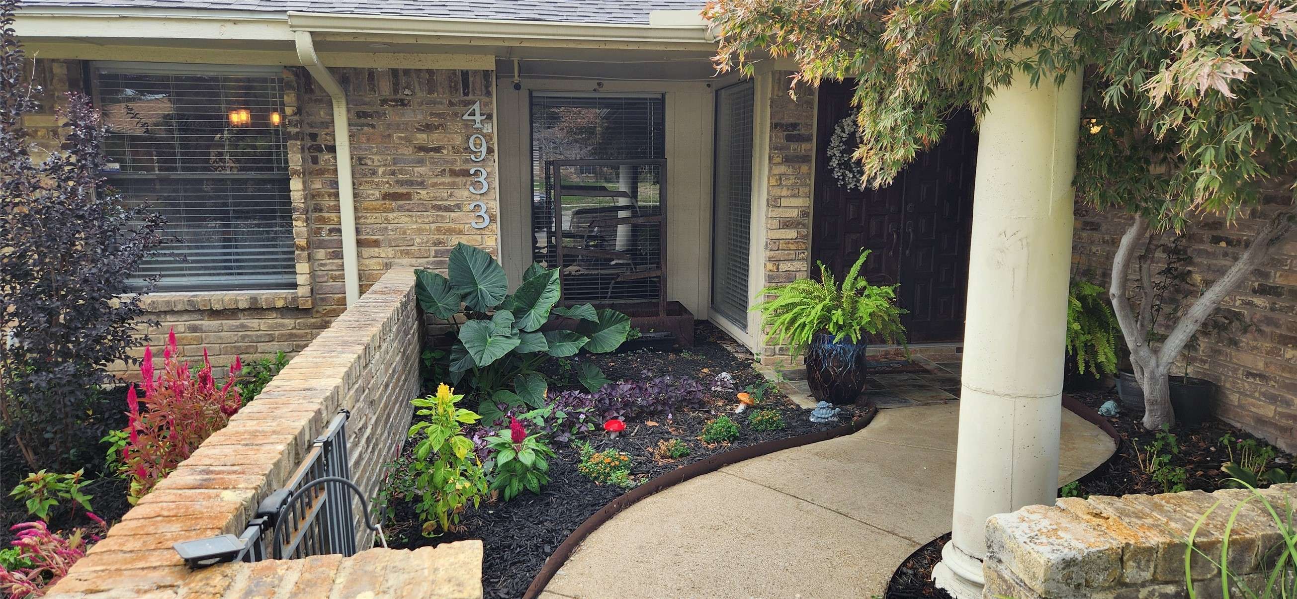 Garland, TX 75043,4933 Avalon DR