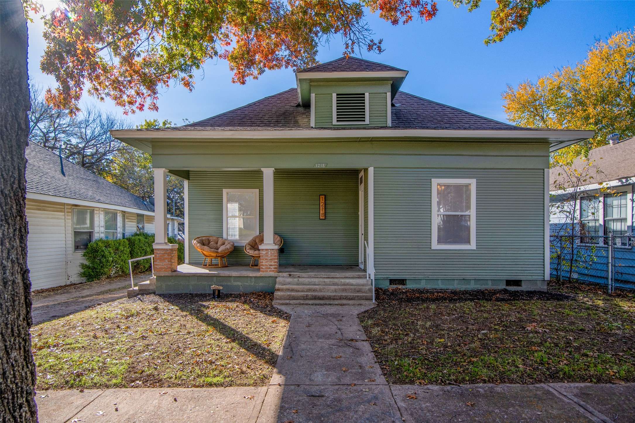 Denison, TX 75020,1218 W Woodard ST