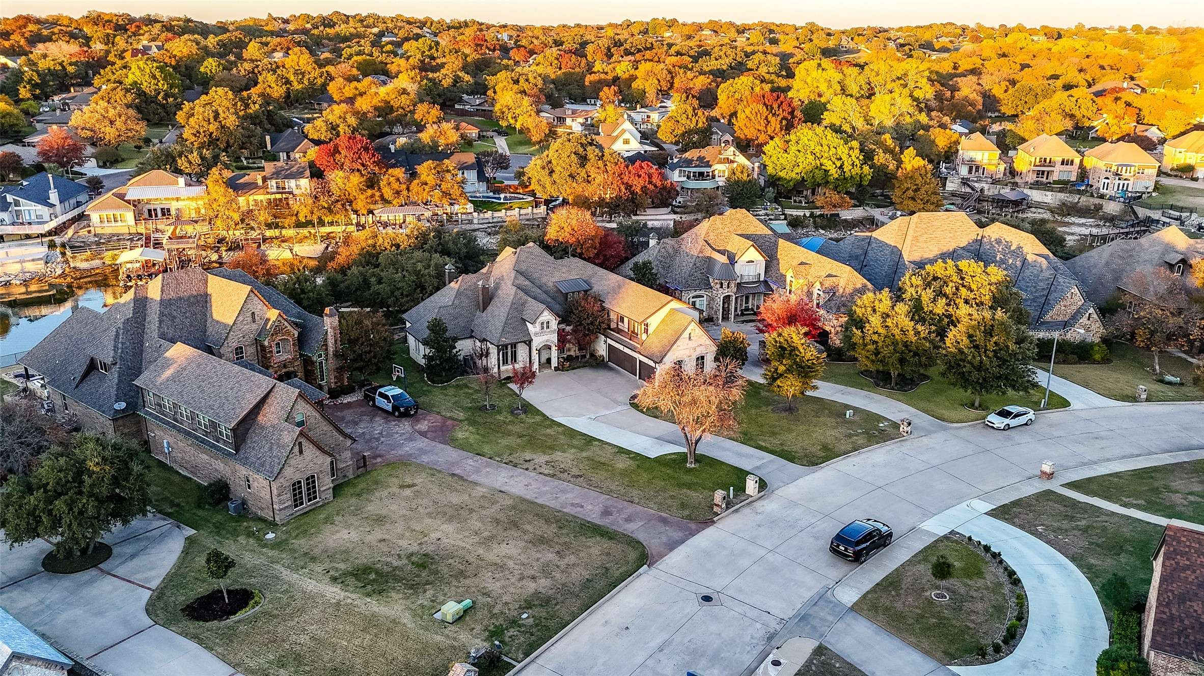 Fort Worth, TX 76179,8548 Waterfront CT
