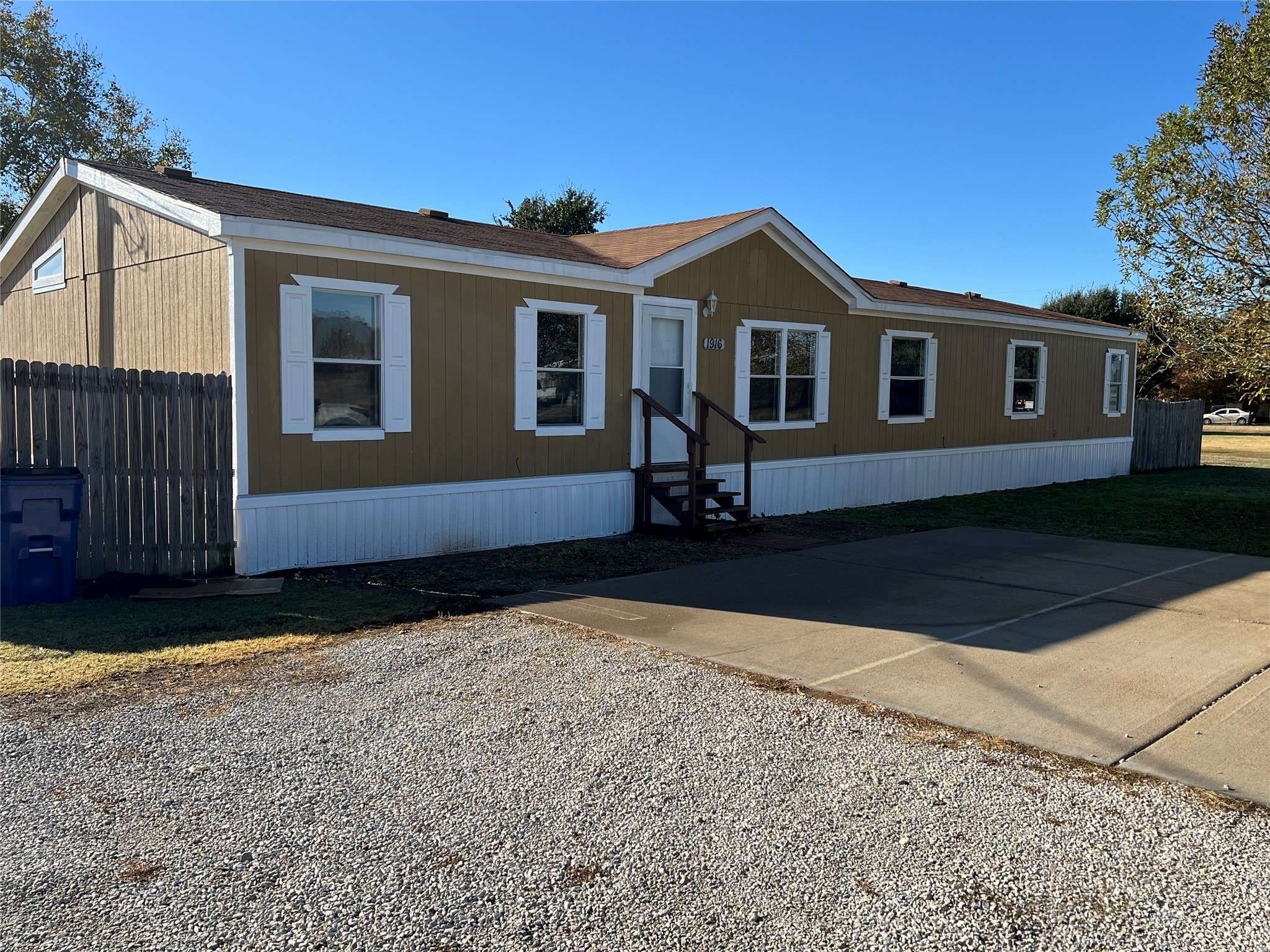Burleson, TX 76028,1916 Coleman RD