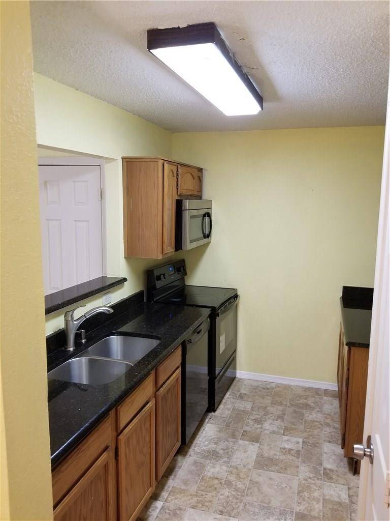 Garland, TX 75044,3934 Brandon Park DR